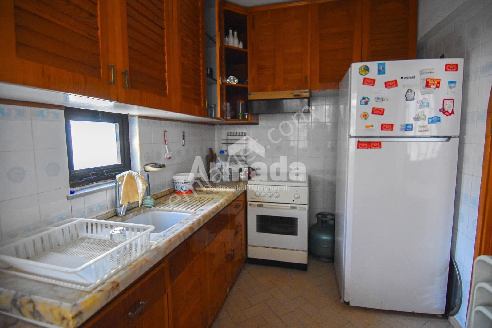 Kuşadası Merkez'de Zeminden Deniz Manzaralı Villa - Görsel 20