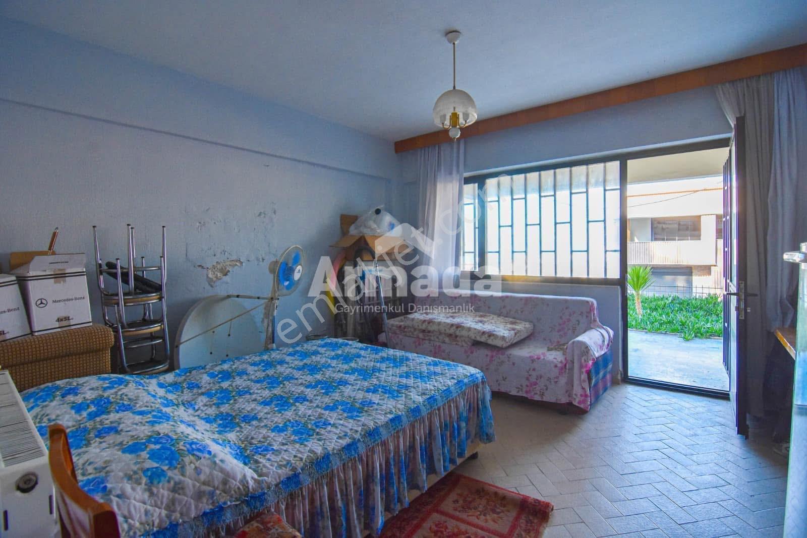 Kuşadası Merkez'de Zeminden Deniz Manzaralı Villa - Görsel 19