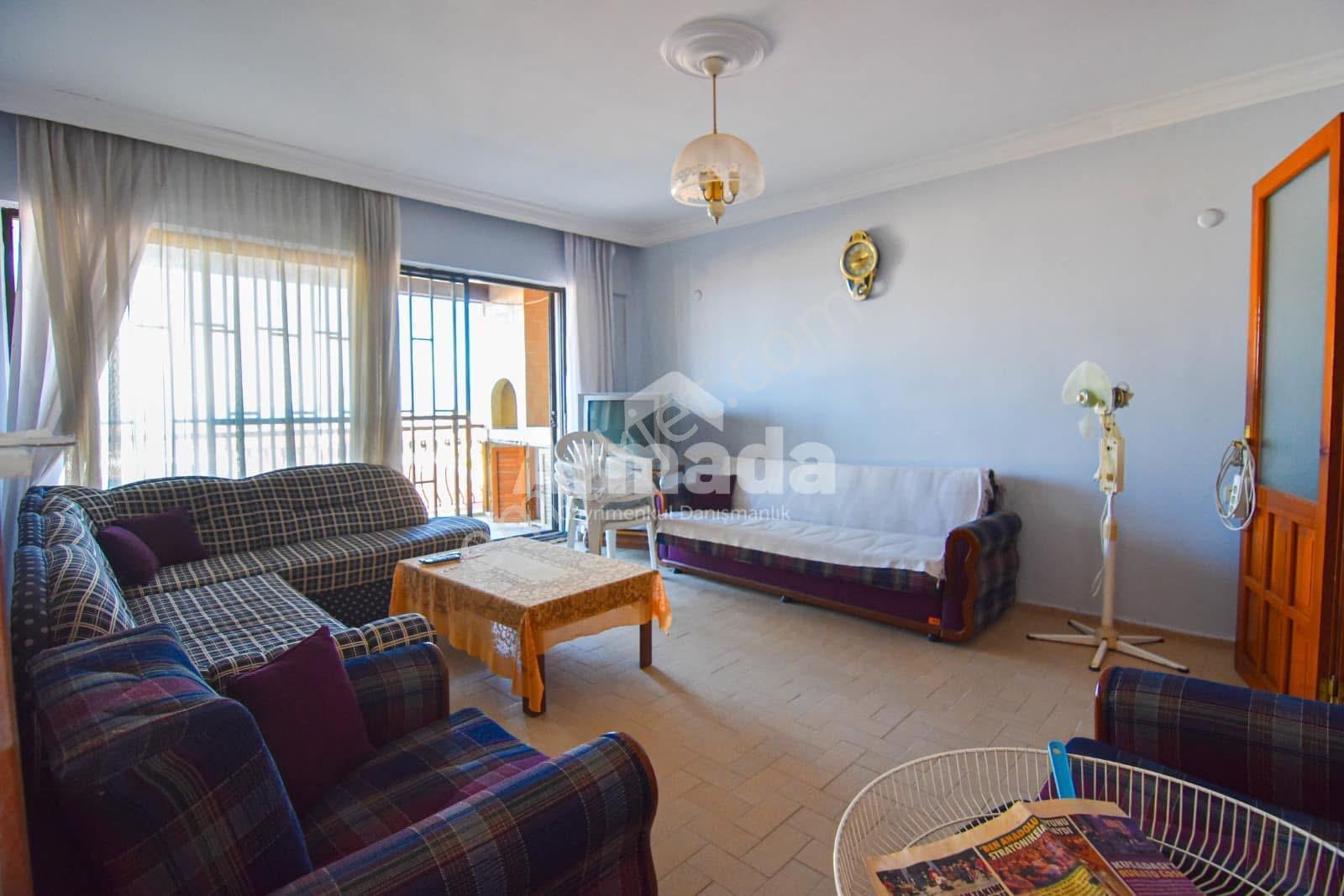 Kuşadası Merkez'de Zeminden Deniz Manzaralı Villa - Görsel 17