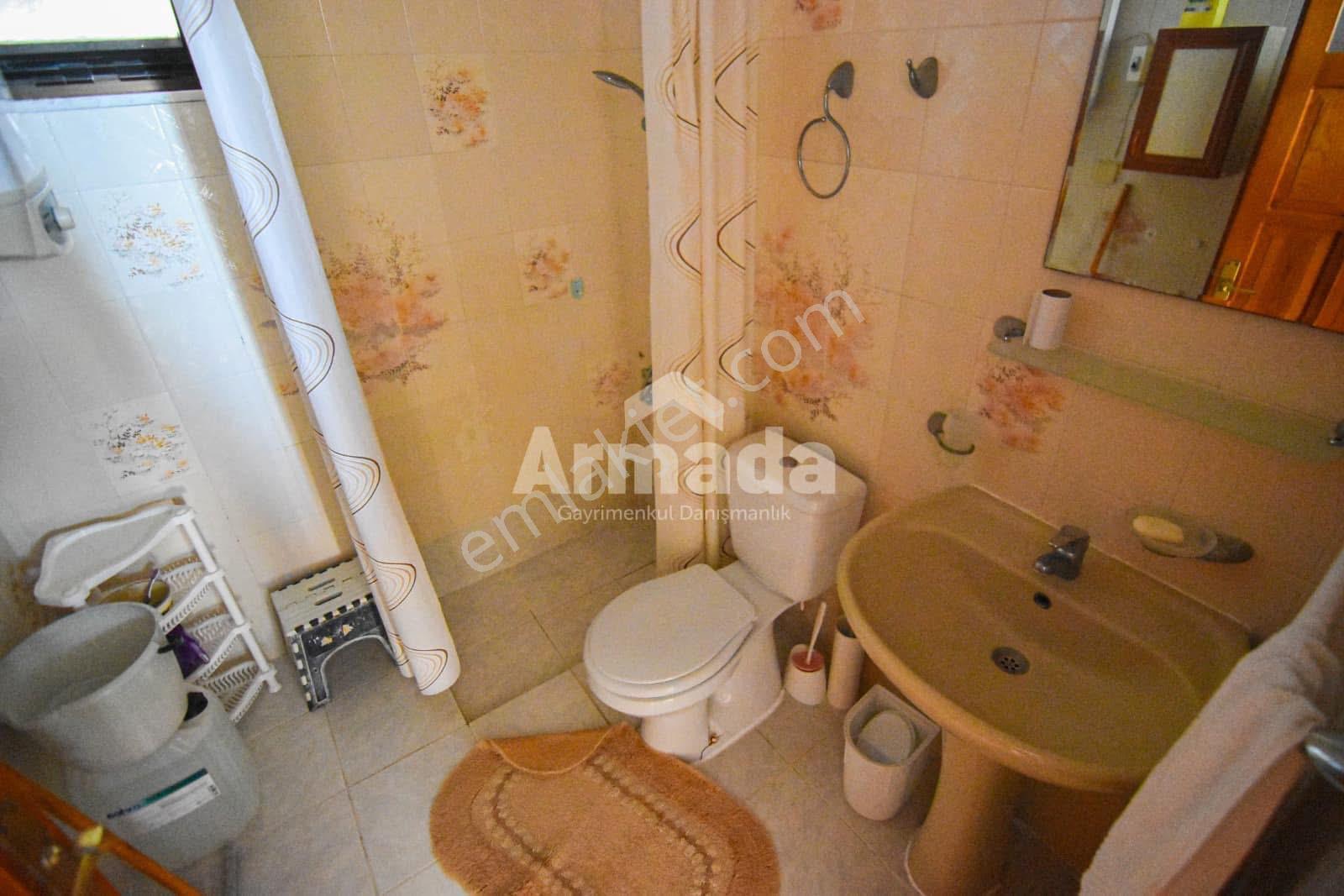Kuşadası Merkez'de Zeminden Deniz Manzaralı Villa - Görsel 23