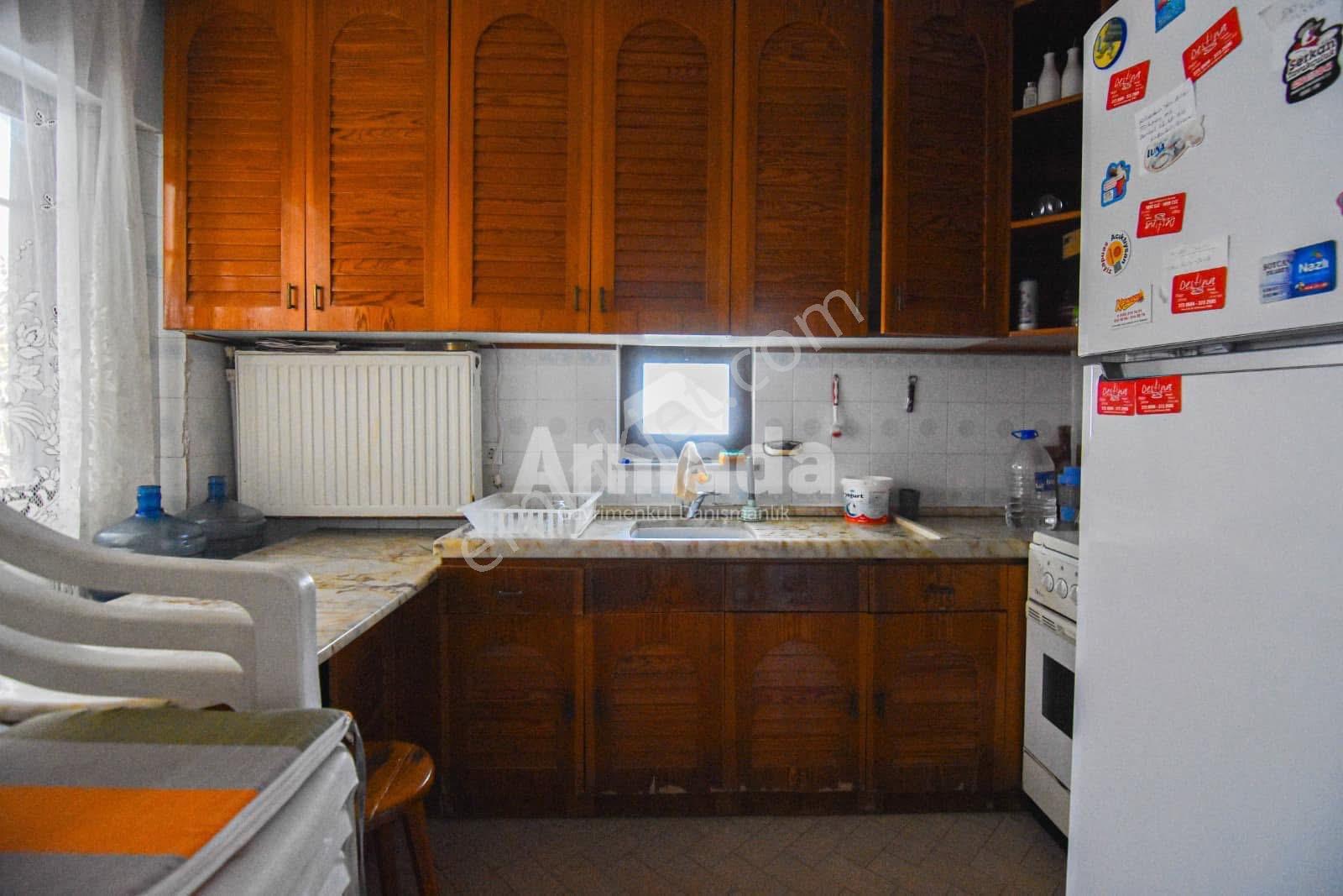Kuşadası Merkez'de Zeminden Deniz Manzaralı Villa - Görsel 21