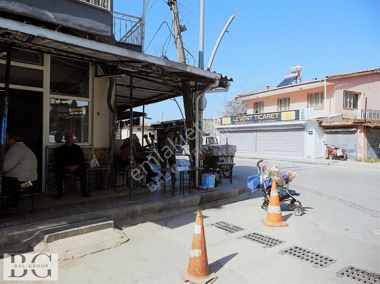 Bal Gayrimenkul - Cüneytbeyde Köşe Çift Cephe Devirli Dükkan - Görsel 10