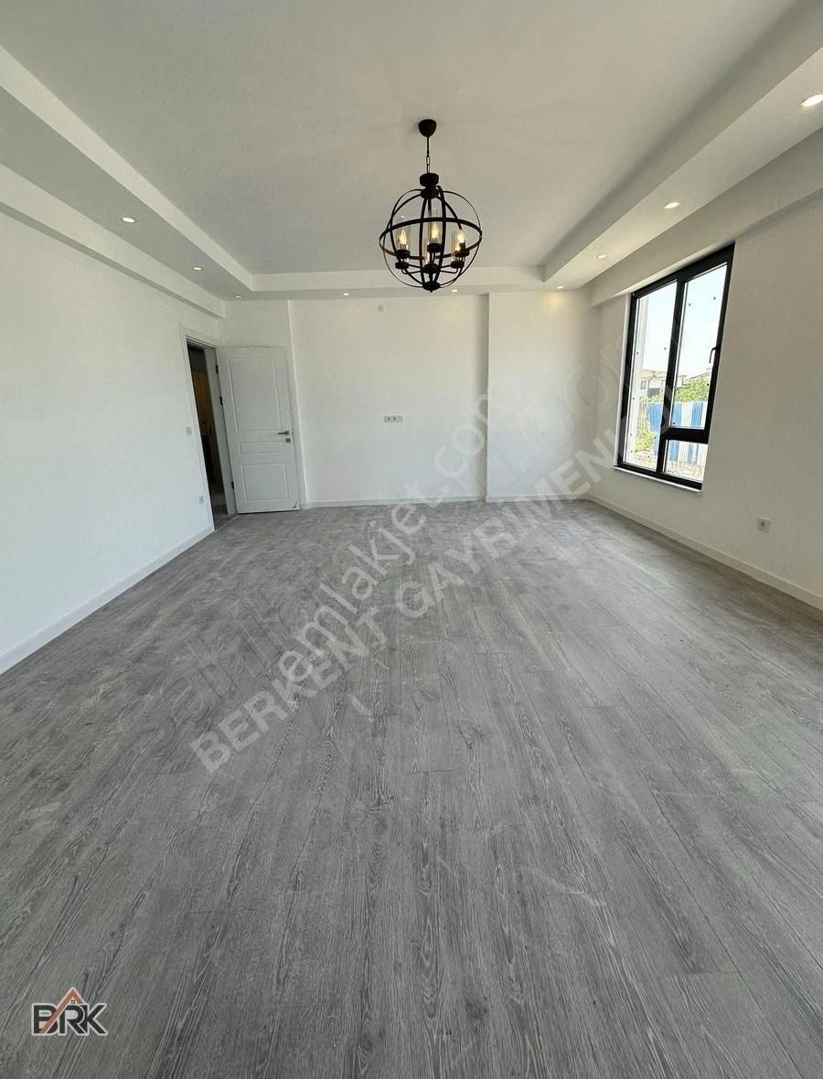 Serdivan Yazlık 3+1 Kapalı Otoparklı Lüks Daireler.. - Görsel 4
