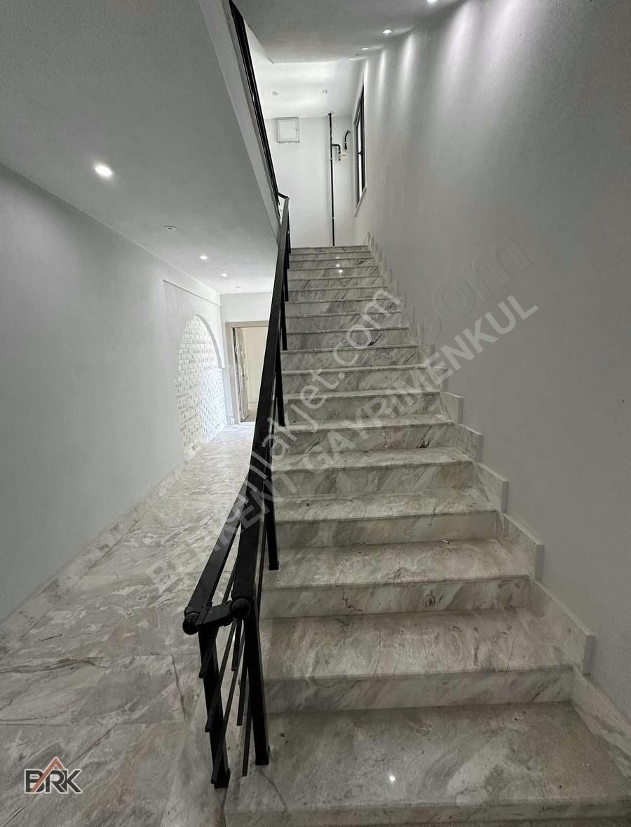 Serdivan Yazlık 3+1 Kapalı Otoparklı Lüks Daireler.. - Görsel 3