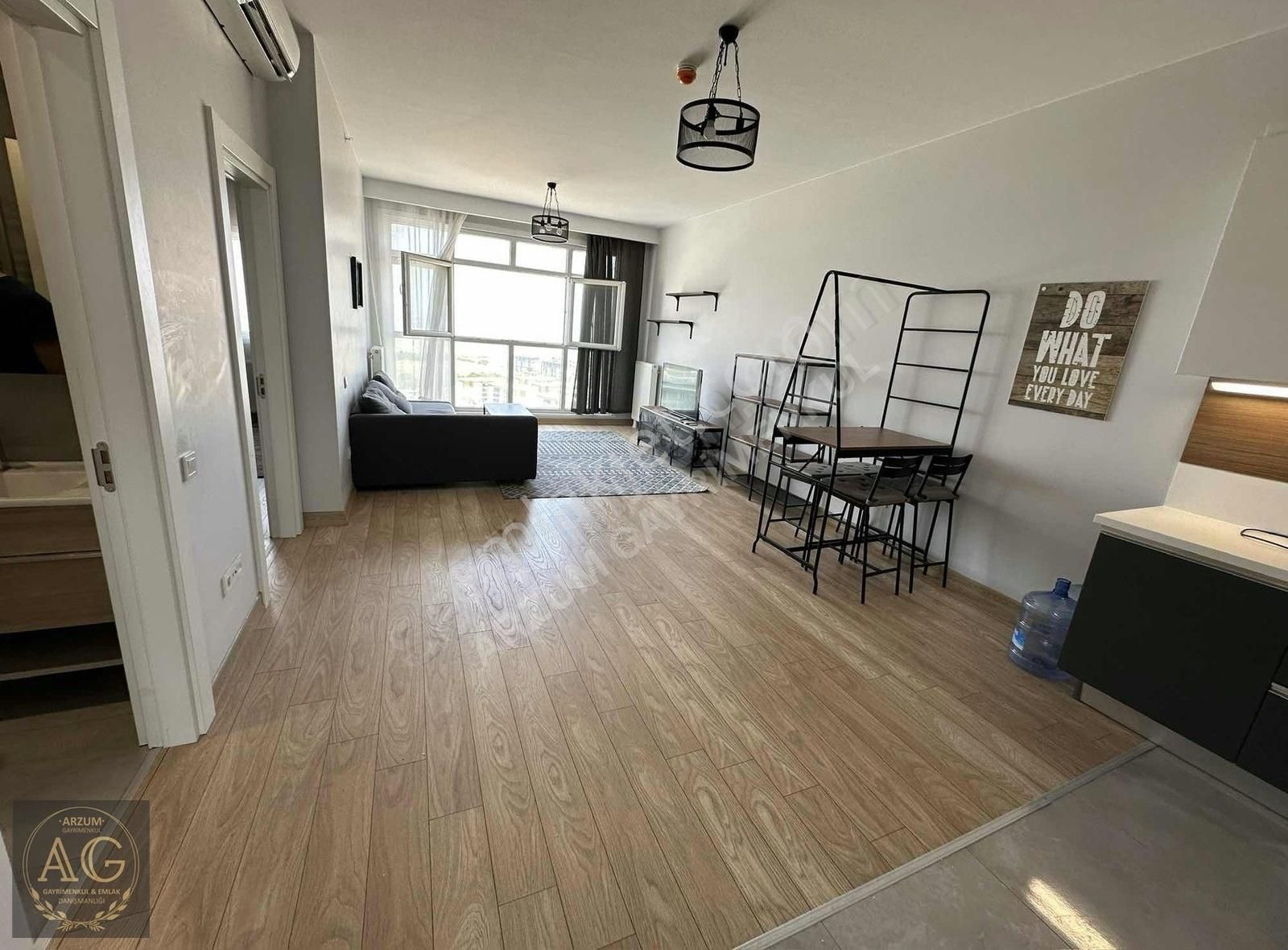 Avrupark Hayat 80m2 Full Eşyalı Kiralık 1+1 Boş Daire 23.500 Tl