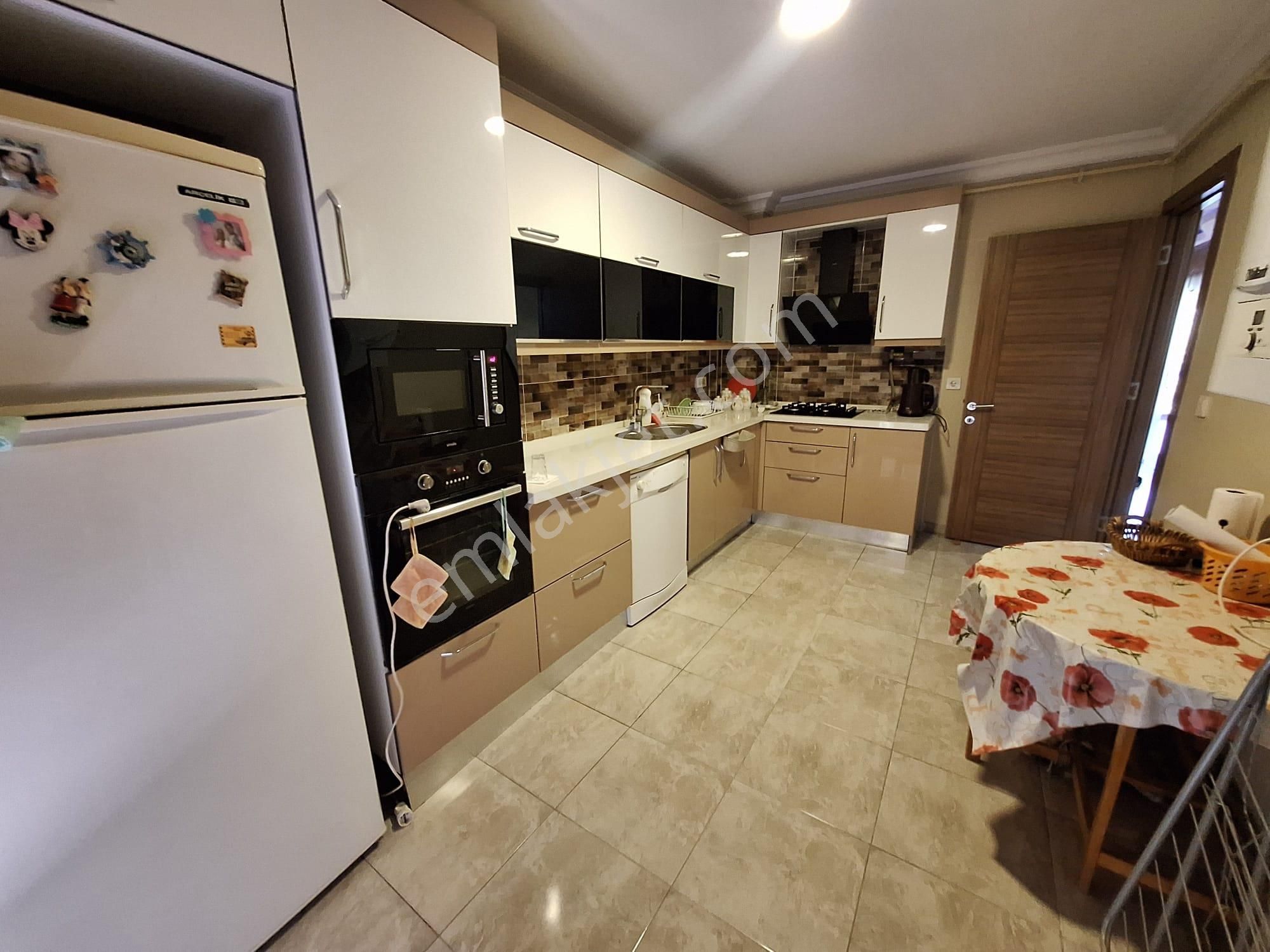 Çamlaraltı Koleji Muratreis Cami Yakını Full Bakımlı - Görsel 7