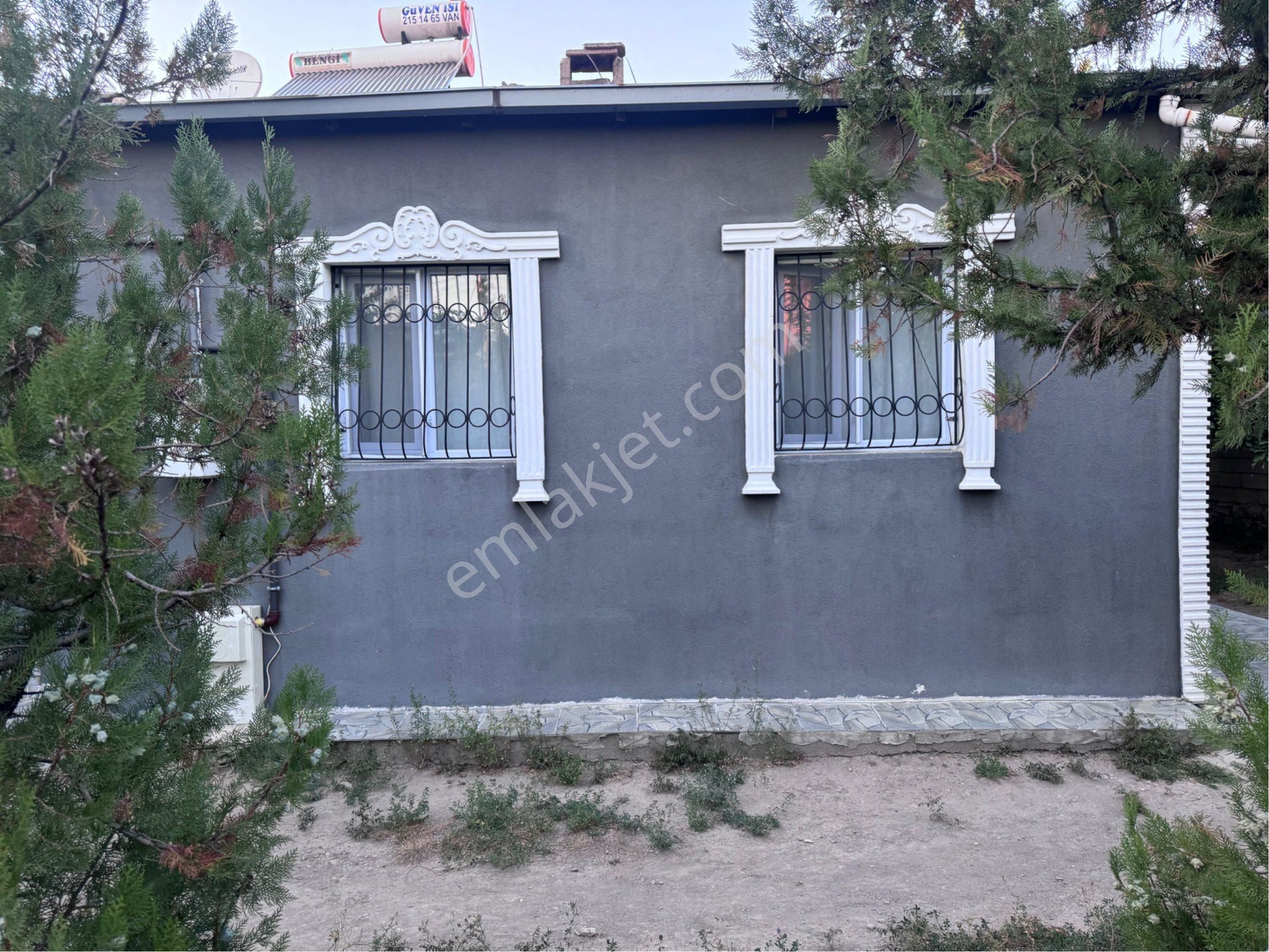 İskele Mahallesinde Satılık 800 Metre² Parsel Tek Katlı Ev