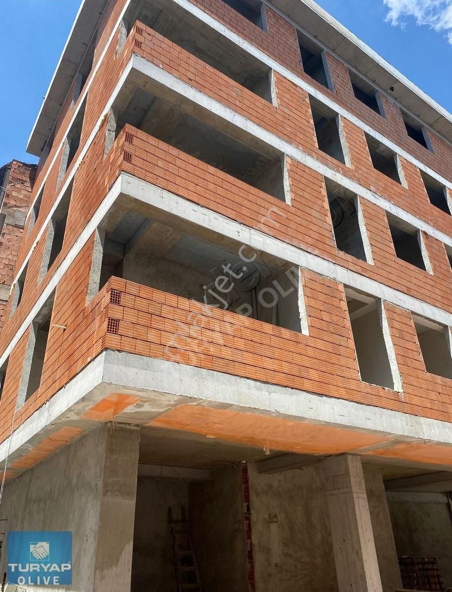 Zeytinburnu Merkezefendi Mahallesin'de Satılık Daire