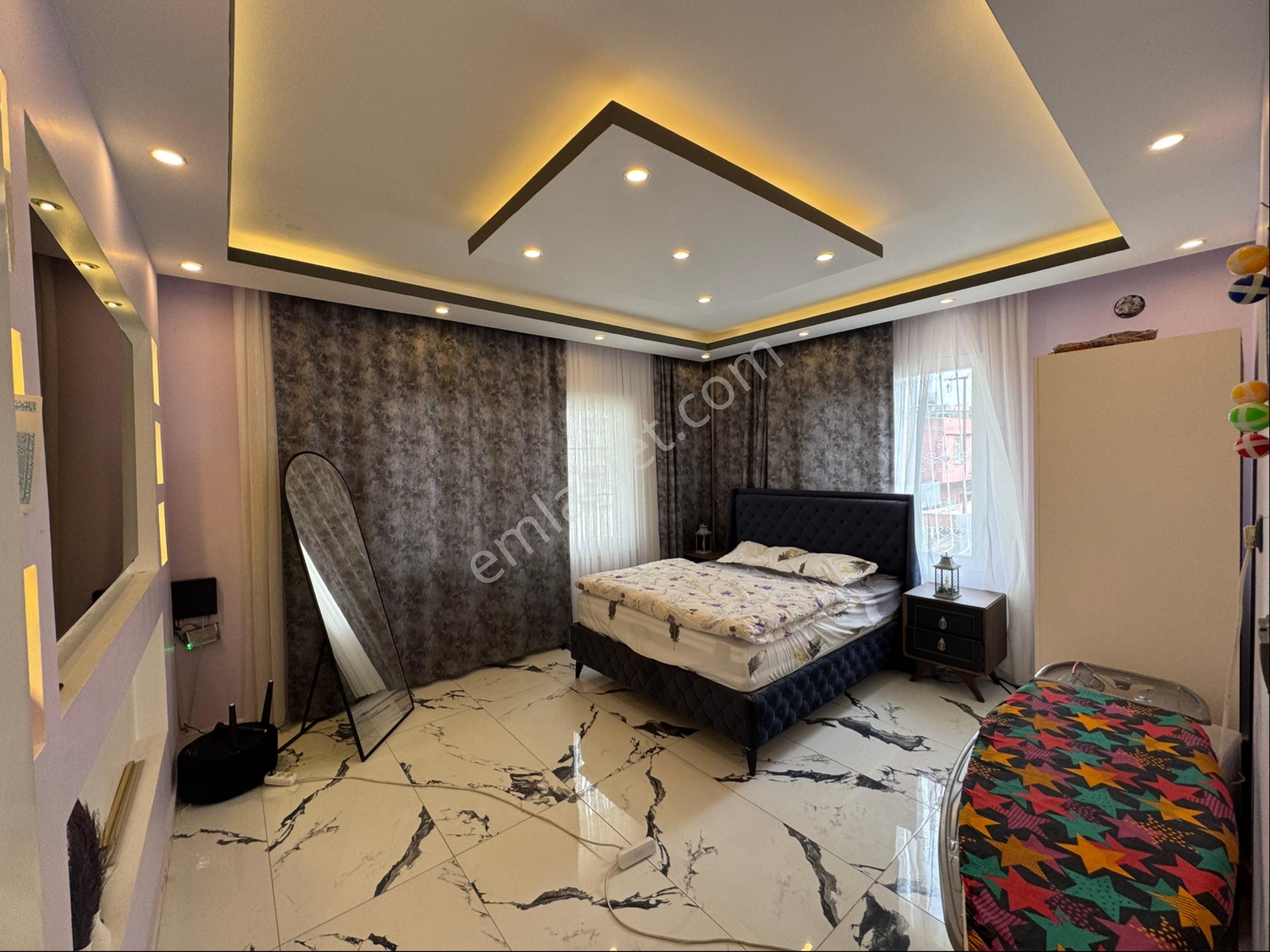 Mestanzade Mah-417m2 Net-2 Katlı-bahçeli-satılık Müstakil Ev
