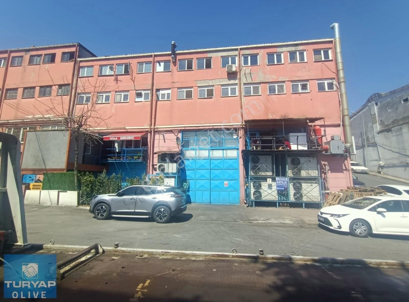 Sultangazi Küçük Sanayi Sitesi Satılık 300 M2 Oturumlu İşyeri