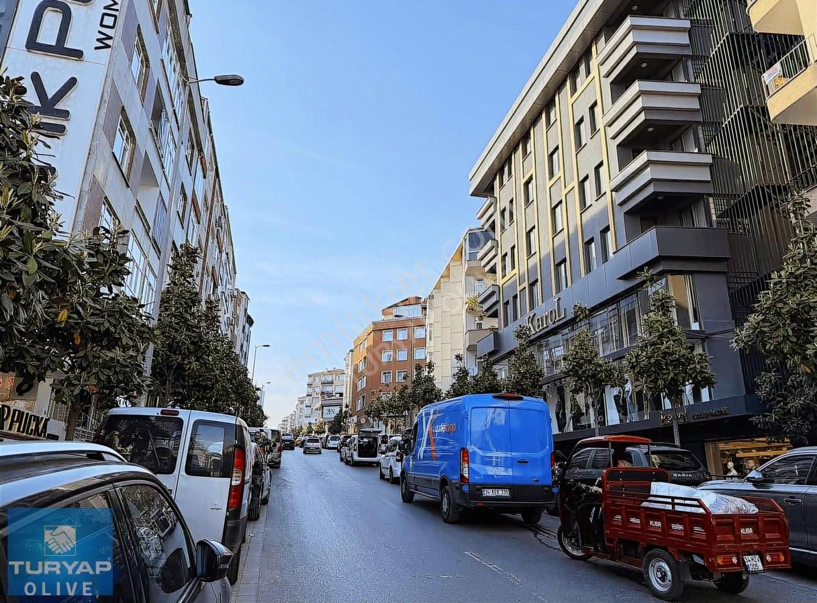 Gaziosmanpaşa Caddesinin En Güzel Yerinde Boş Dükkan