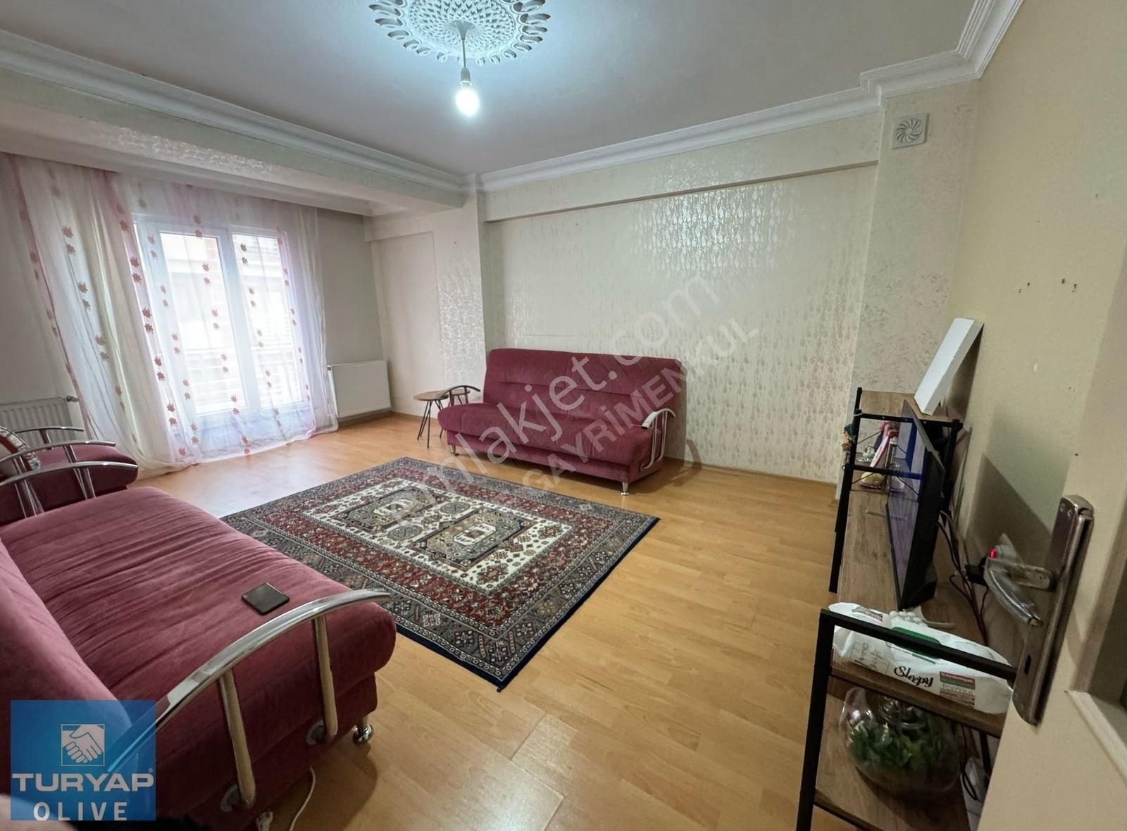 Zeytinburnu Saat Kulesinin Yanında Dublex Daire