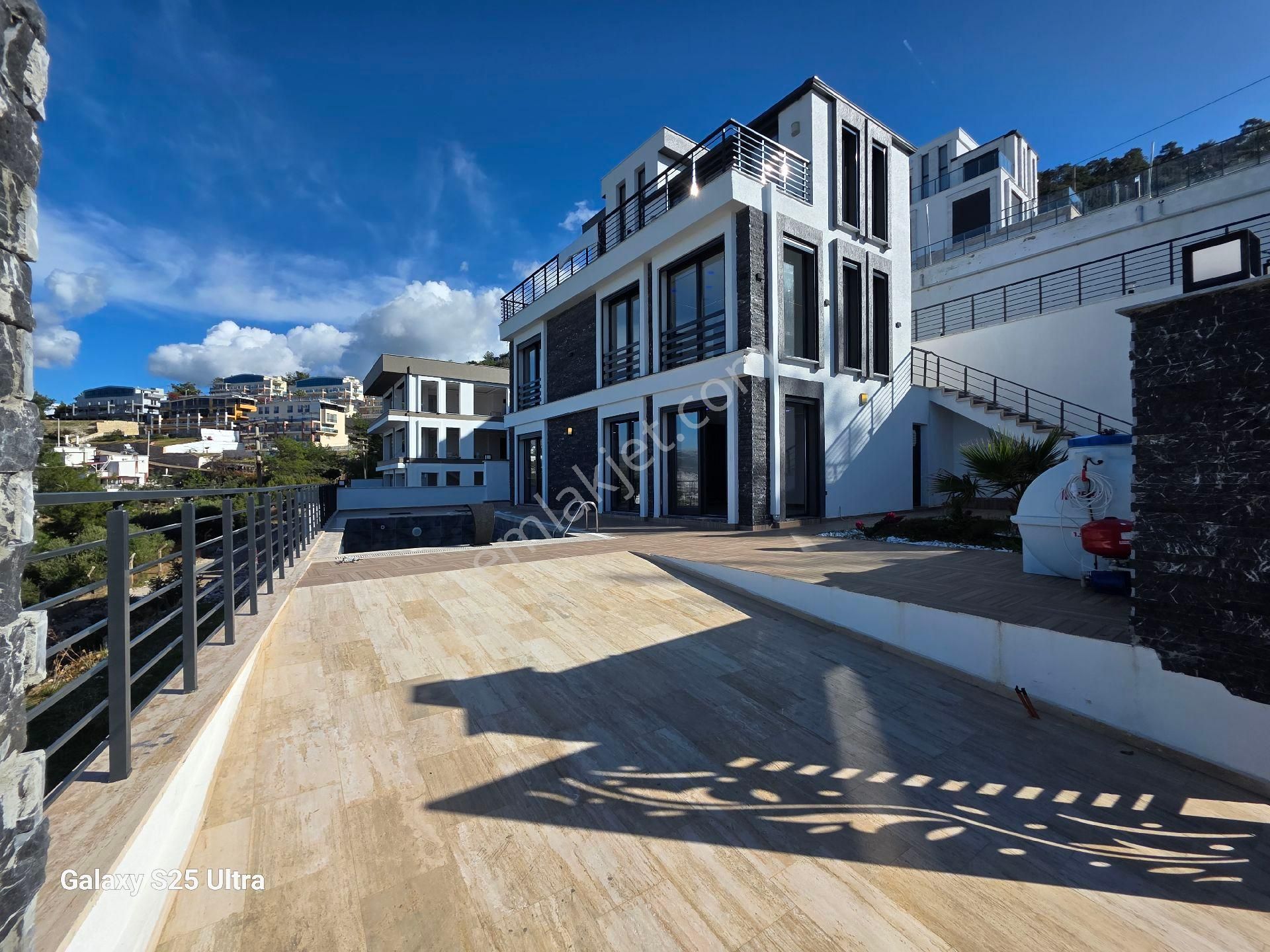 🌊 Aydın Didim Akbük’te Eşsiz Deniz Manzaralı Satılık Tam Müstakil Villa 🏠