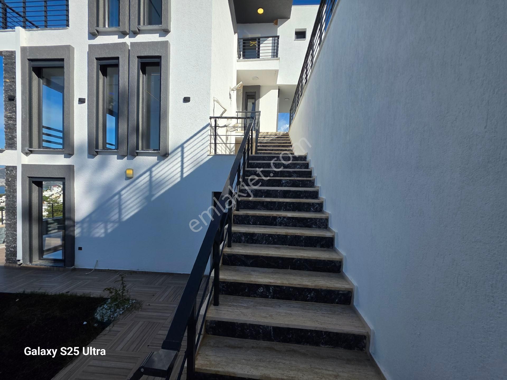 🌊 Aydın Didim Akbük’te Eşsiz Deniz Manzaralı Satılık Tam Müstakil Villa 🏠 - Görsel 5