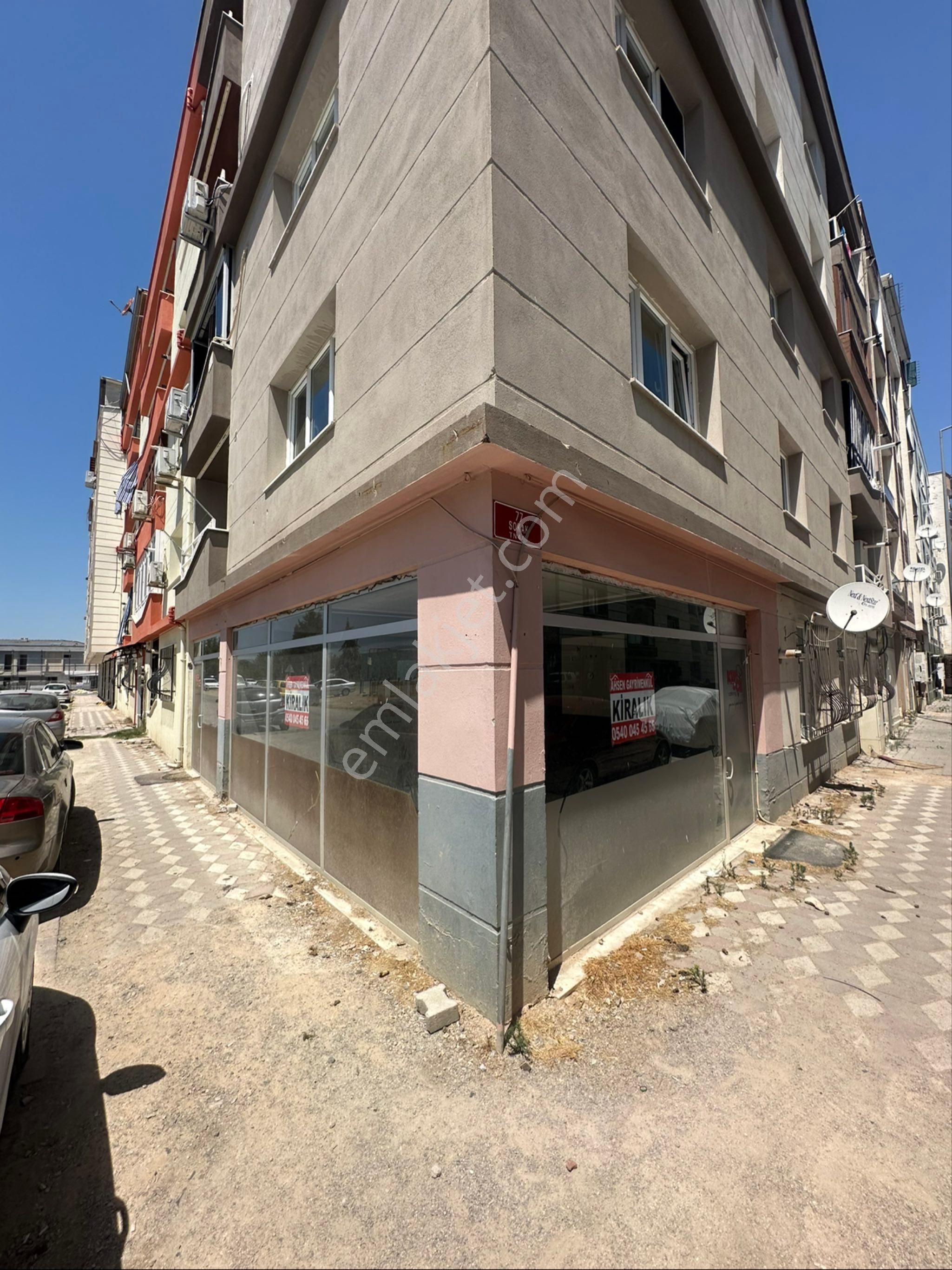 Karaalide Çft Cephe Dükkan