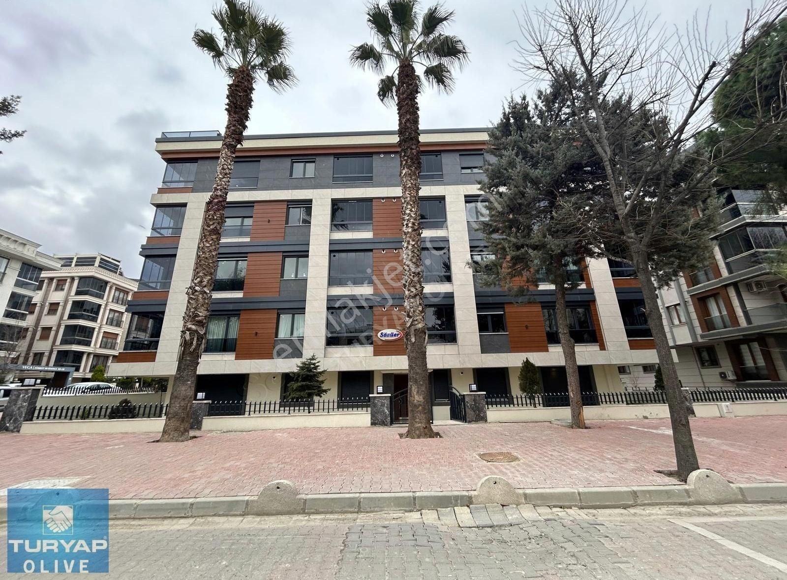 Bahçelievler Çalışlar'da Sıfır , Dekorasyonlu, 3+1 Ferah Daire