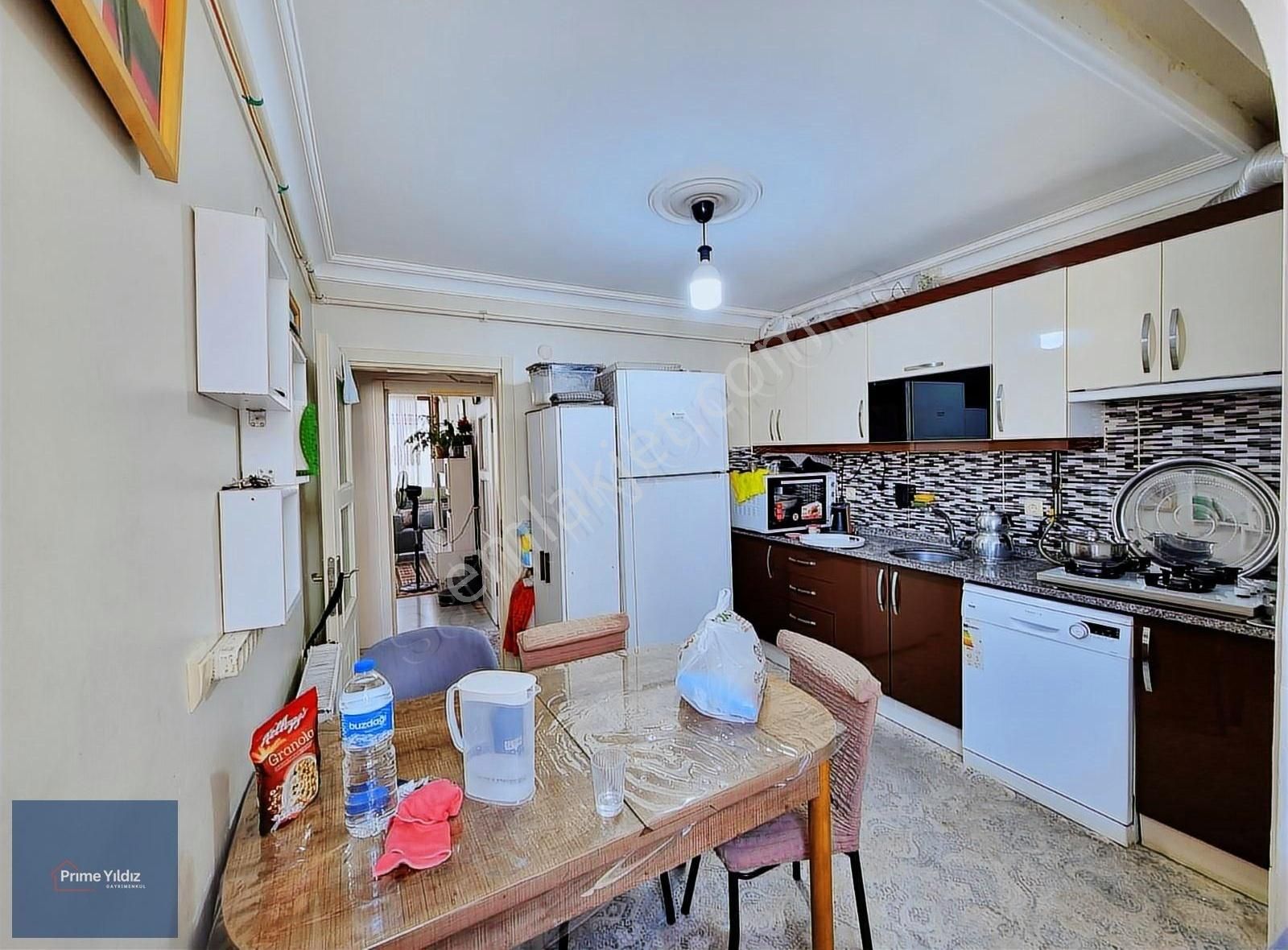 Atatürk Caddesi Yanı Satılık 3+1 Geniş Üst Dubleks