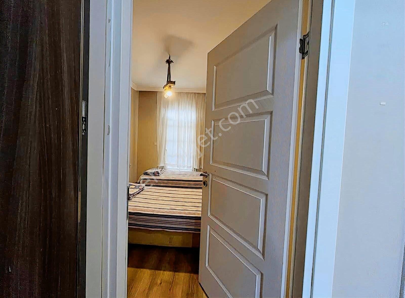 Yiğit Gayrimenkulden Çeşme Merkez Marinada Satılık 2+1 Daire - Görsel 19