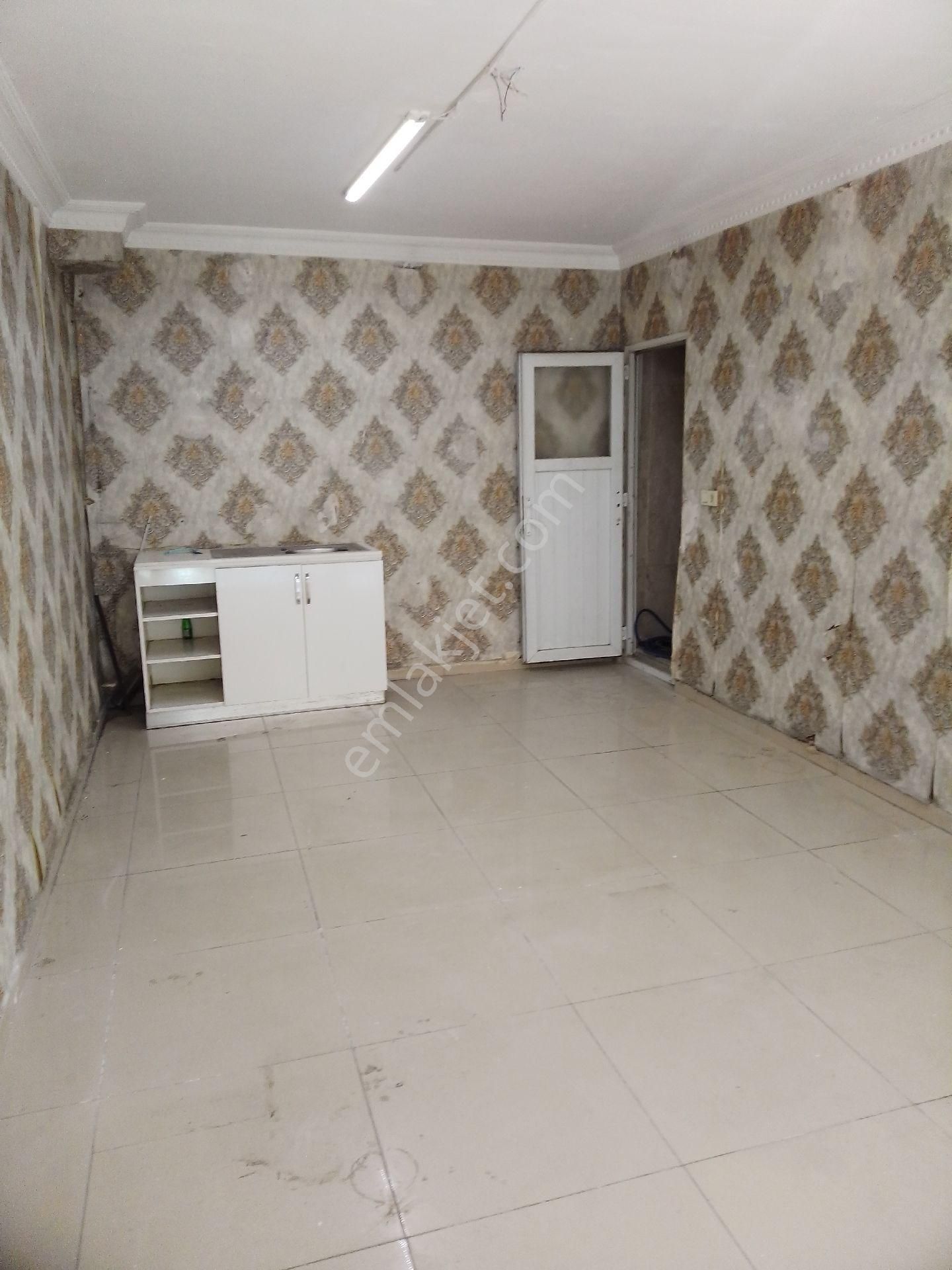 Arı Emlak'tan Kiralık 40m2 Dükkân - Görsel 3