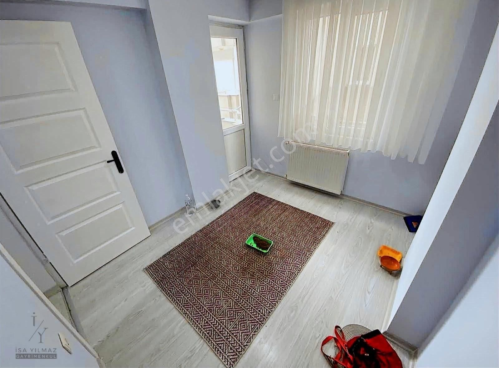 Aile Sitesinde 3+1 Dubleks Mülkiyetli Boş Satılık Daire - Görsel 3