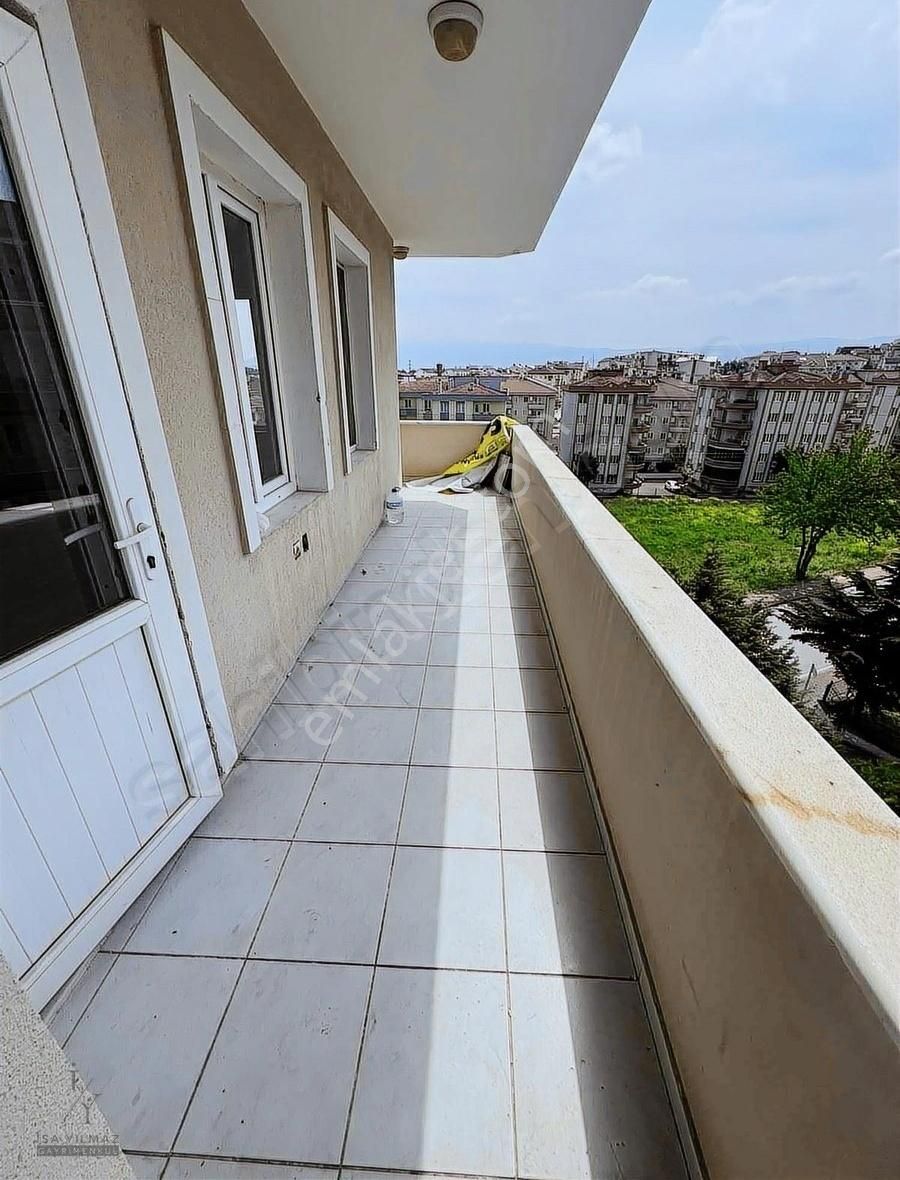 İsa Yılmaz'dan 3+1 Arakat 130m Aile Binası Ayrı Mutfaklı Daire - Görsel 2