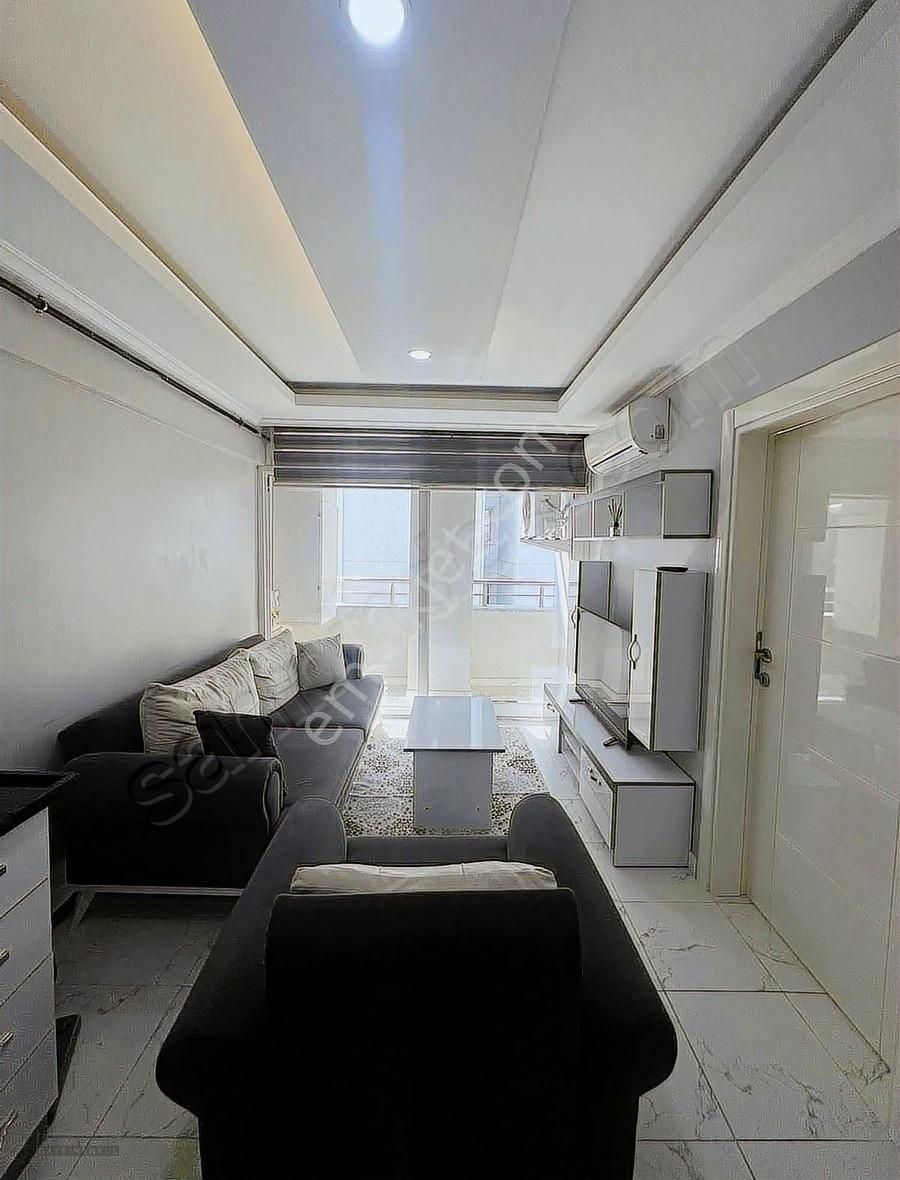 İsa Yılmaz'dan Havuzlu Fitness Saunalı Site İçi Ön Cephe 60m - Görsel 17