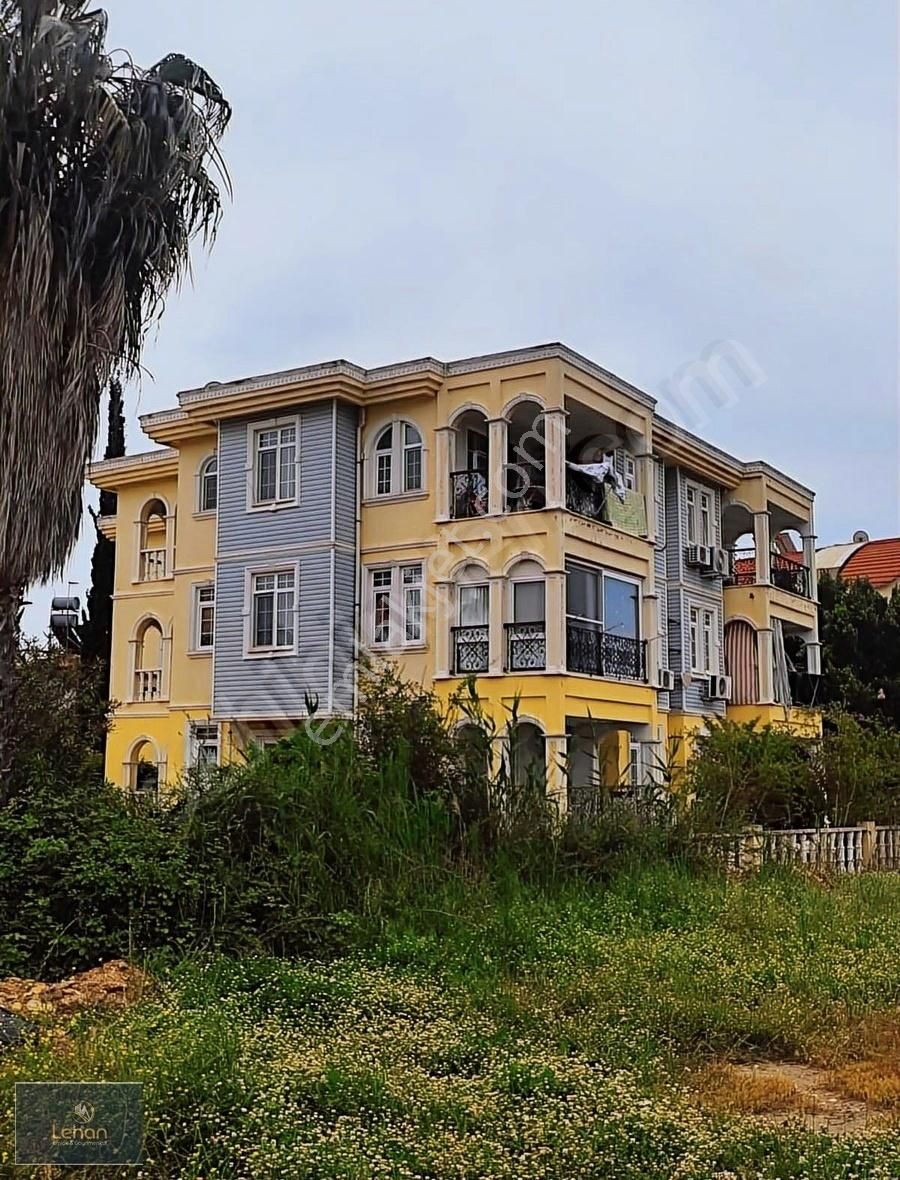 Belek'in Kalbinde, Havuzlu Aile Sitesinde Eşyalı 2+1 Daire !