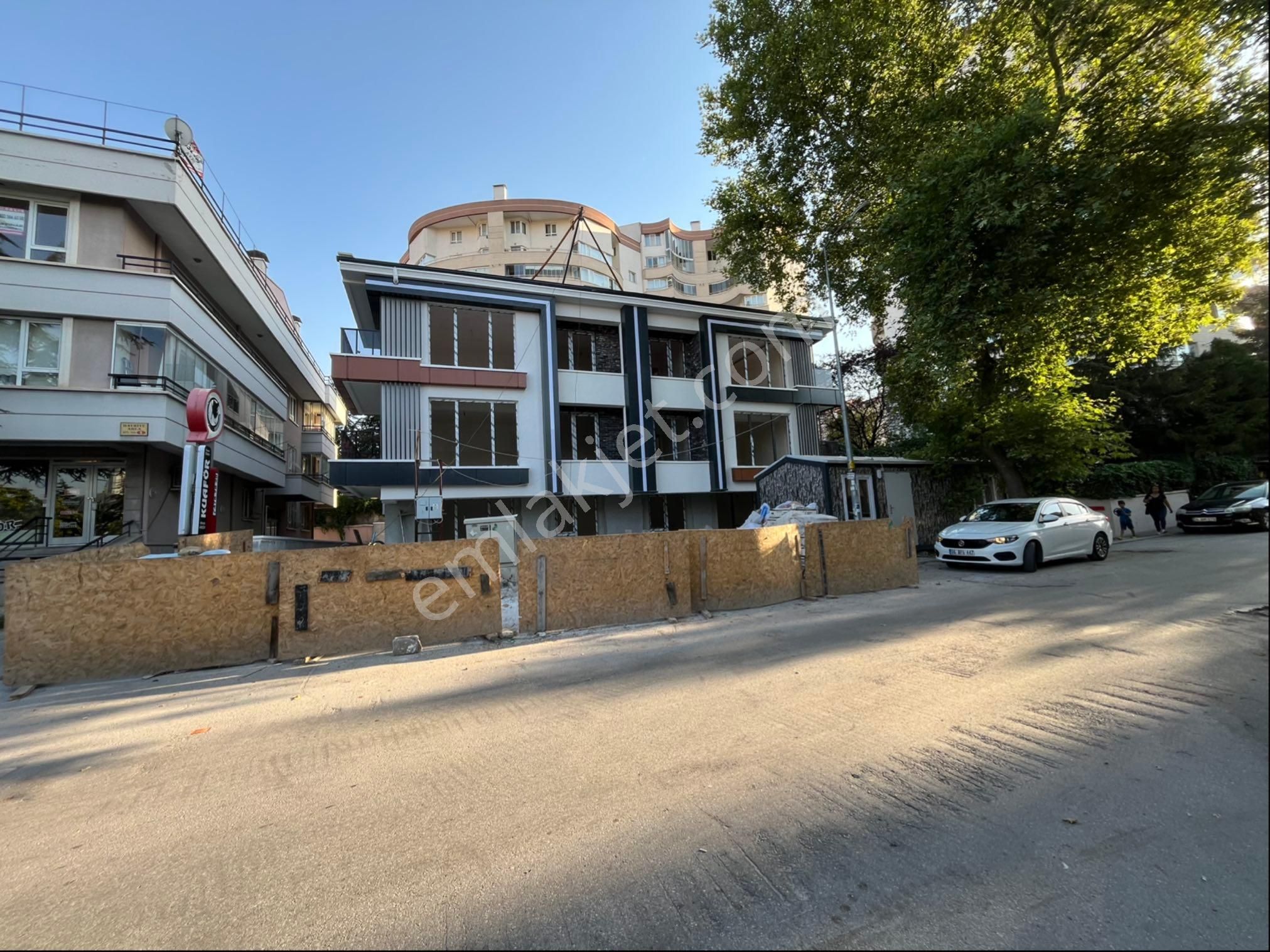 İlker Caddesi 19 Mayıs Hastanesi Yanı 17 Adet Karma Daire Komple Kiralık - Görsel 7