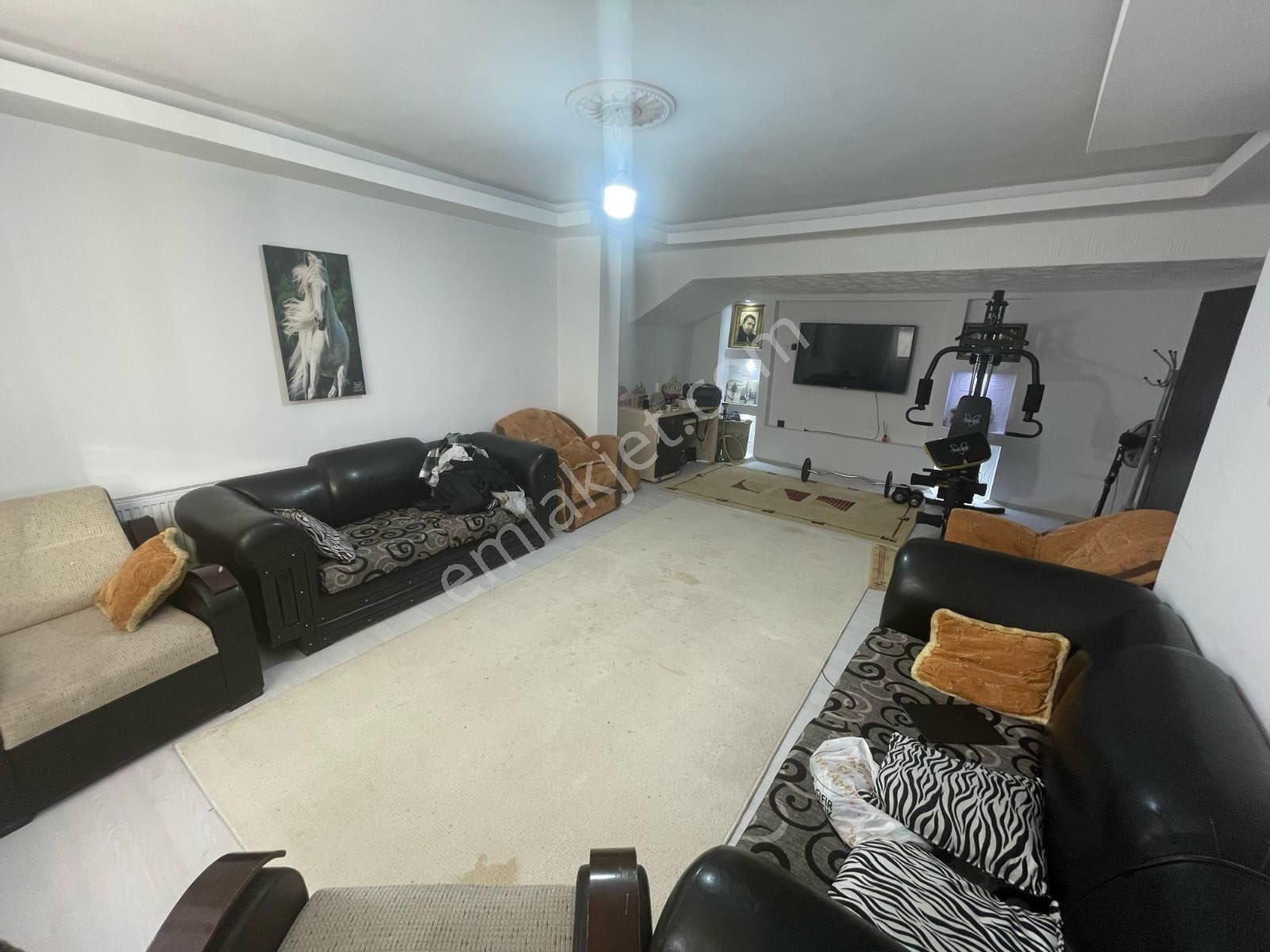 Arslan Emlak'tan 1+1 İçi Yapılı Eşyalı Daire