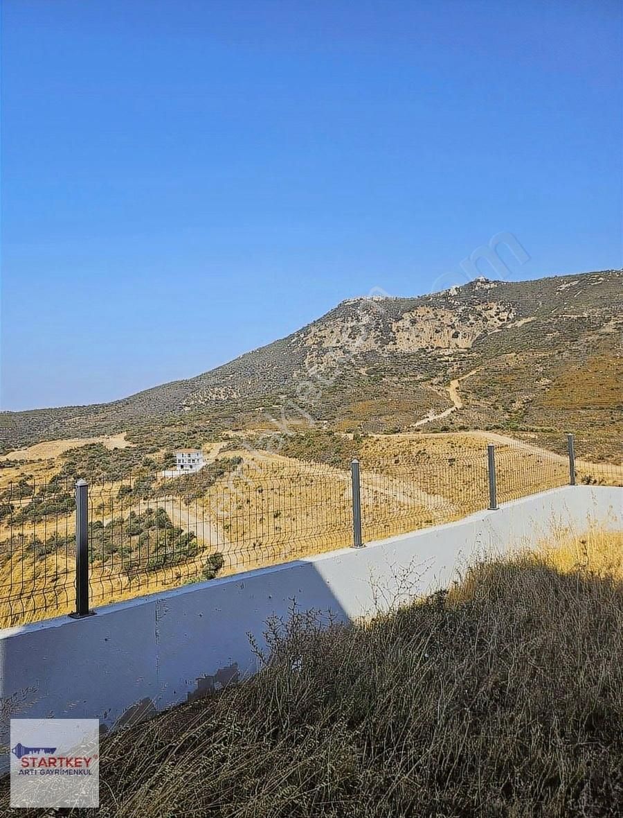 Yeni Foçada Deniz Manzaralı Satılık Dubleks