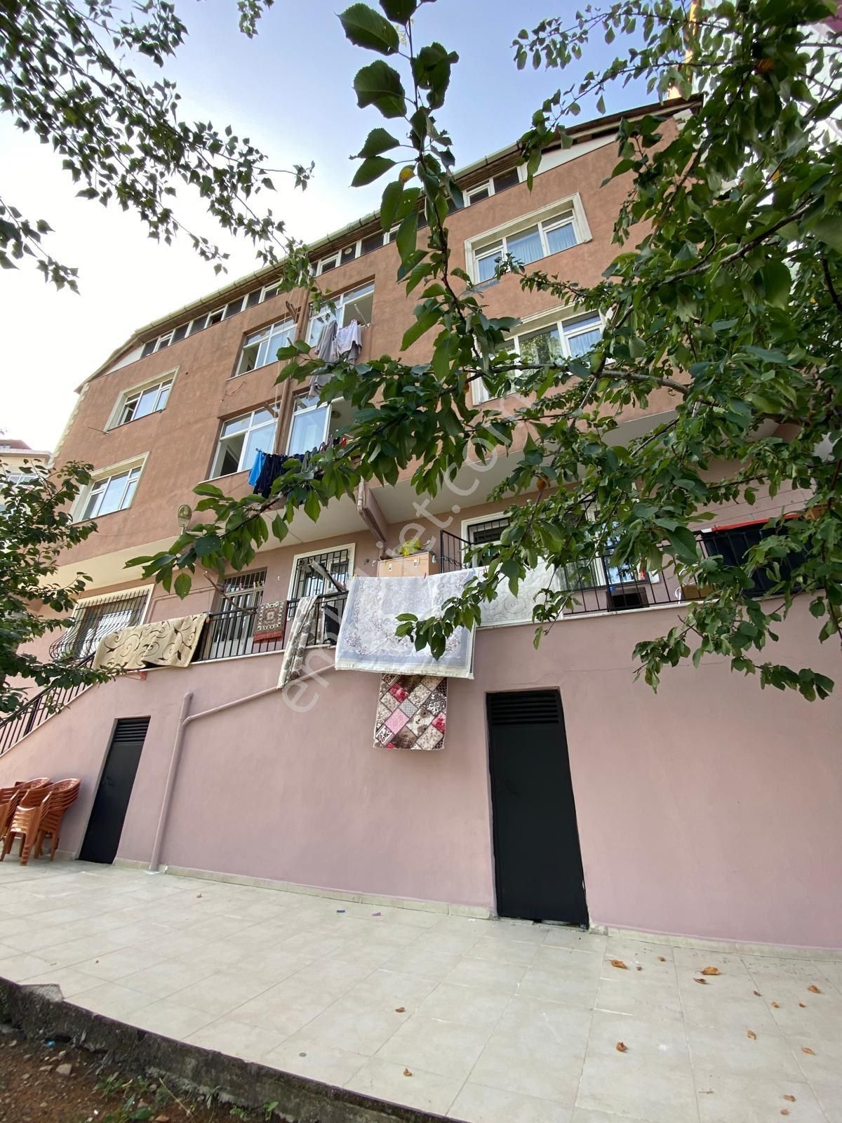Kadıköy E5 Yolu Üstünde Tabela Değeri Yüksek Satılık Komple Bina