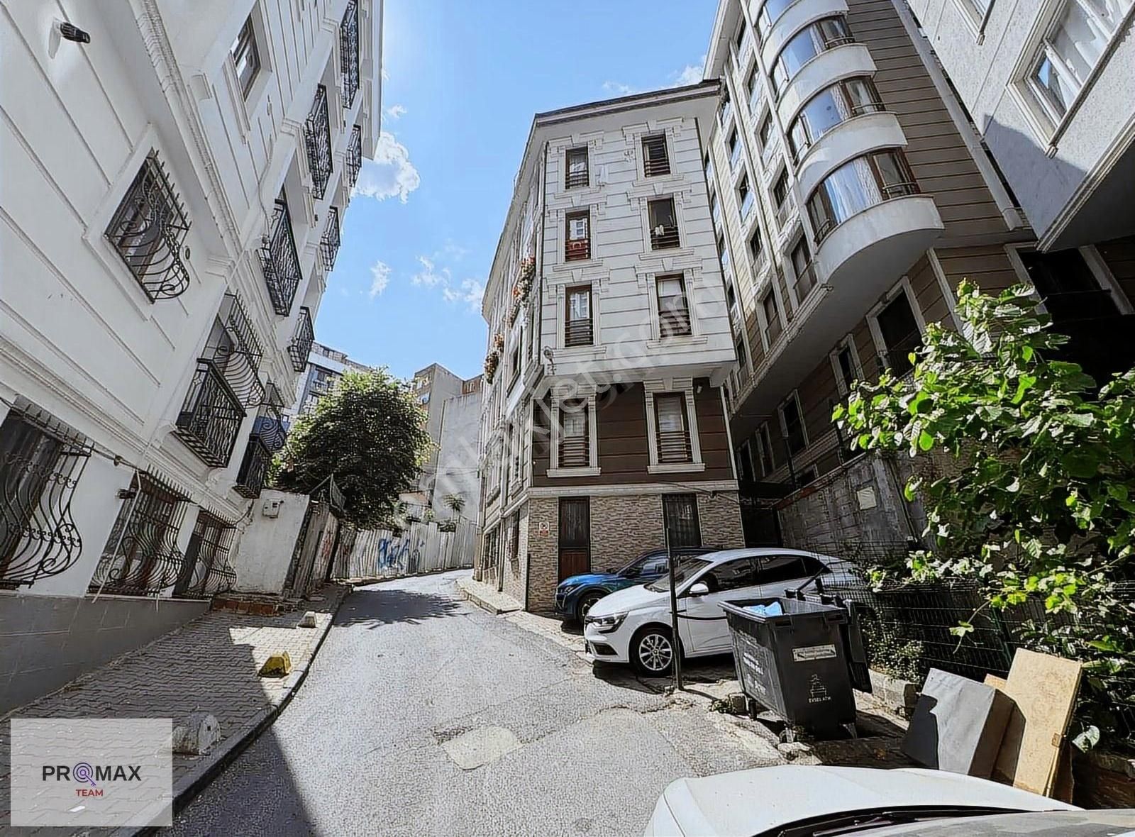 Feriköy Anthill Bomonti Karşı Sokağında Kiralık 2+1 Daire