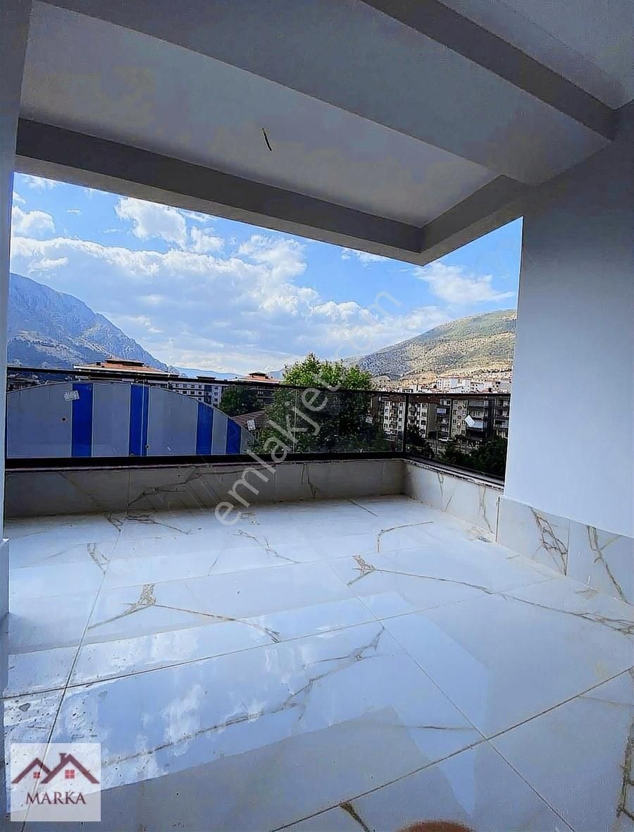Aciliyetten Fiyat Düştü Vizyonparkta 3.kat Ön Cephe 172 M2 Daire