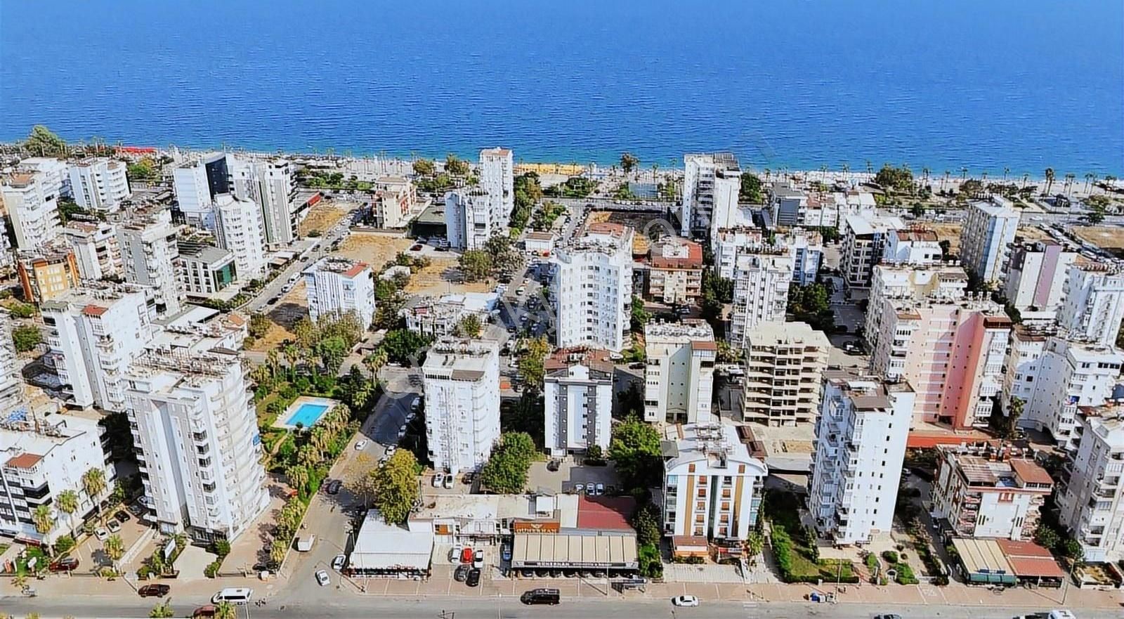 Deniz Manzaralı 4+1 Doğalgazlı Asansörlü Satılık Dubleks Daire