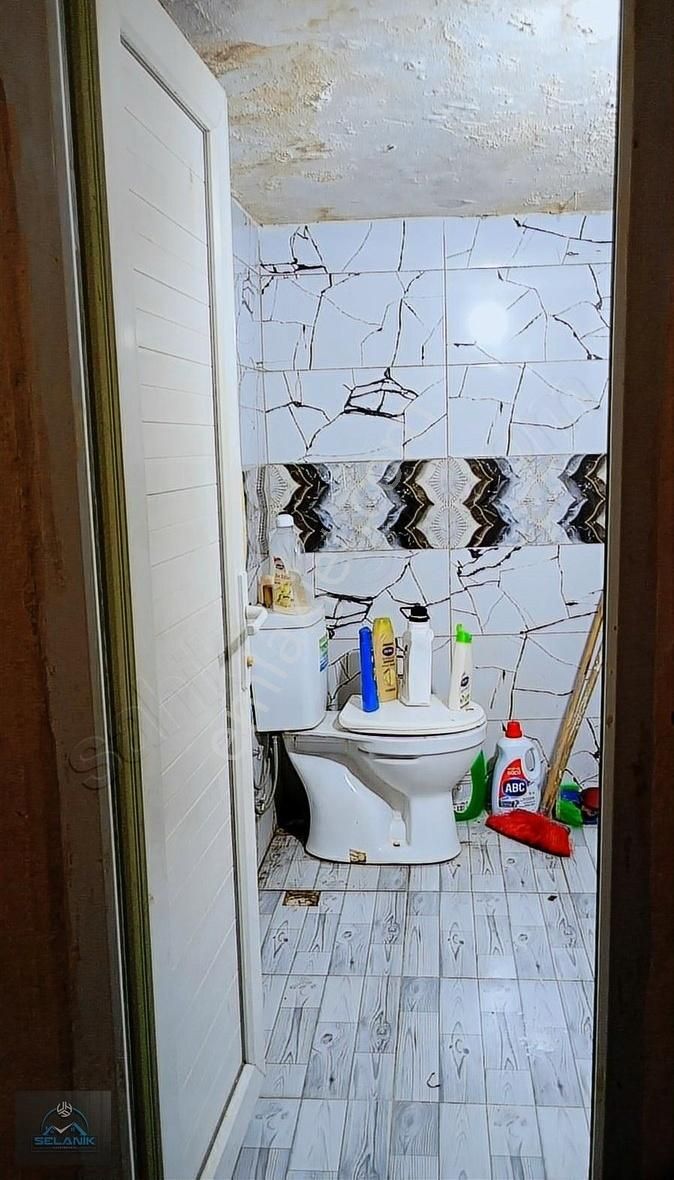 Selanik'ten Yenibey Mah. Satılık 3 Katlı Müstakil Ev - Görsel 5