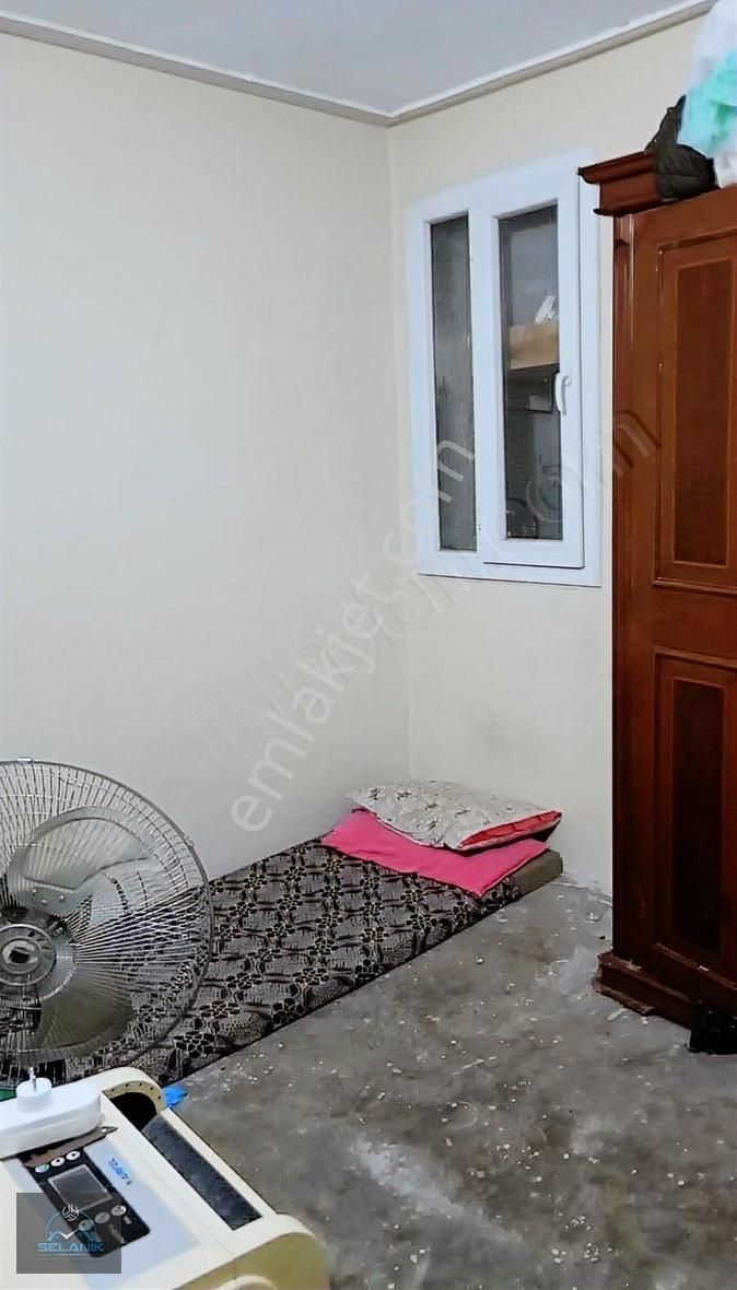 Selanik'ten Yenibey Mah. Satılık 3 Katlı Müstakil Ev - Görsel 13