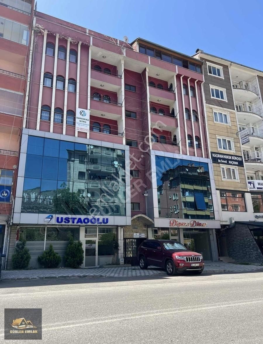 Anayol Üzeri Merkezde