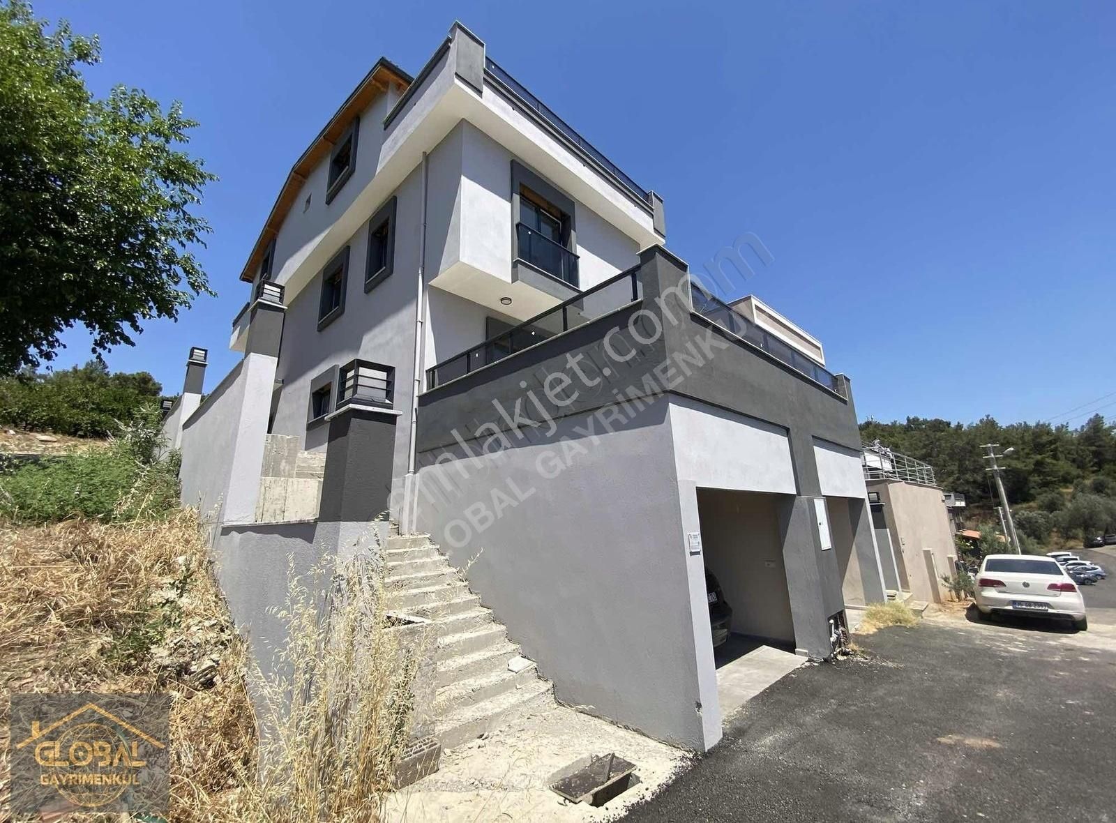 Global'den Deniz Manzaralı Lüks Villa - Görsel 8