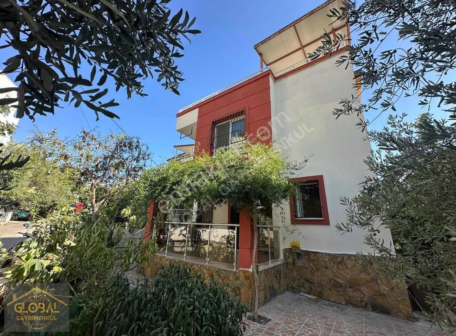 Özdere De Yolun Deniz Tarafında Otoparklı Villa | Global - Görsel 15