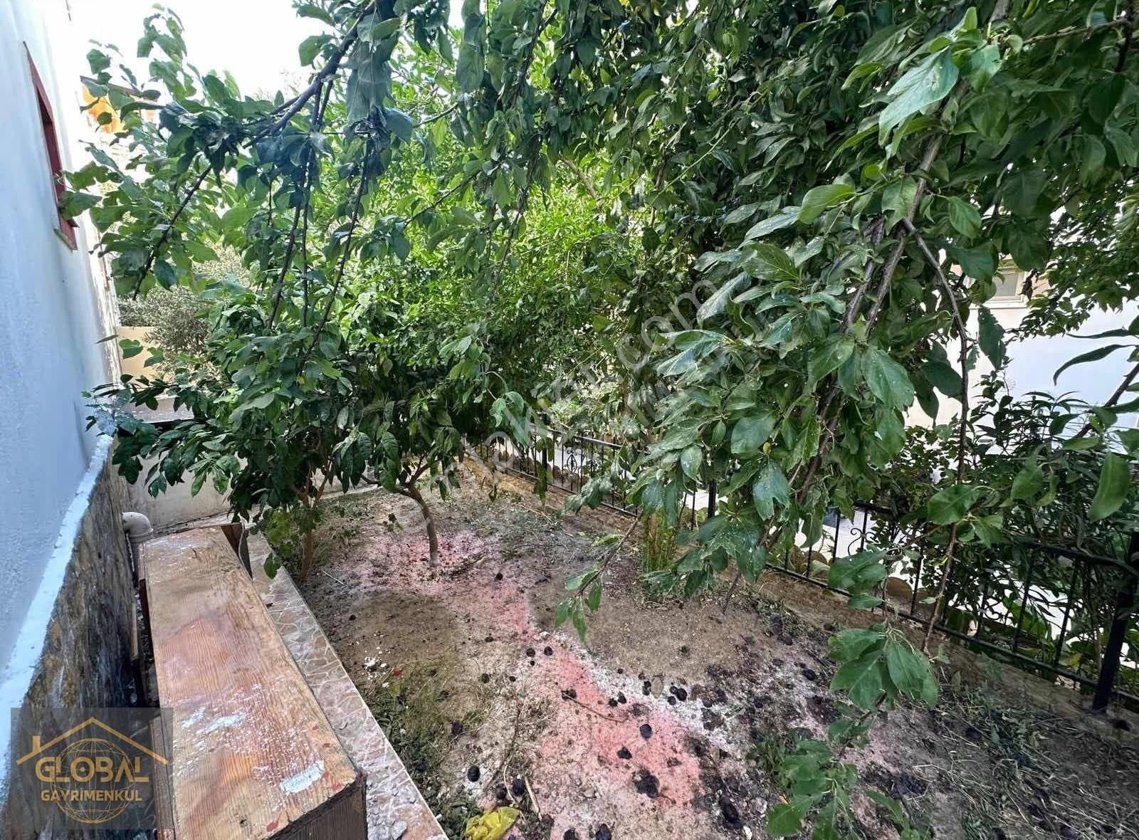 Özdere De Yolun Deniz Tarafında Otoparklı Villa | Global - Görsel 21