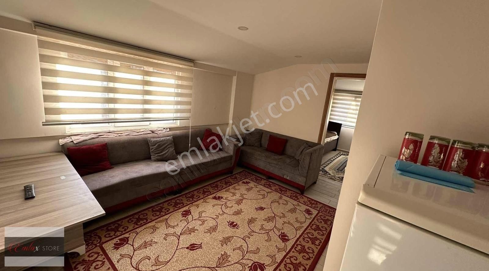 Üniversiteye Yakın Depozitosuz Geniş Ferah 1+1 Lüks Eşyalı Apart