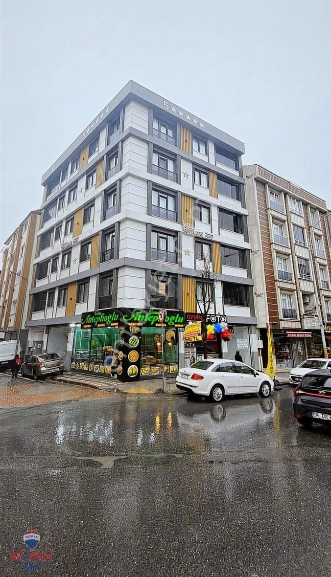 Ordu Caddesinde Kiralık Depolu Sıfır Dükkan