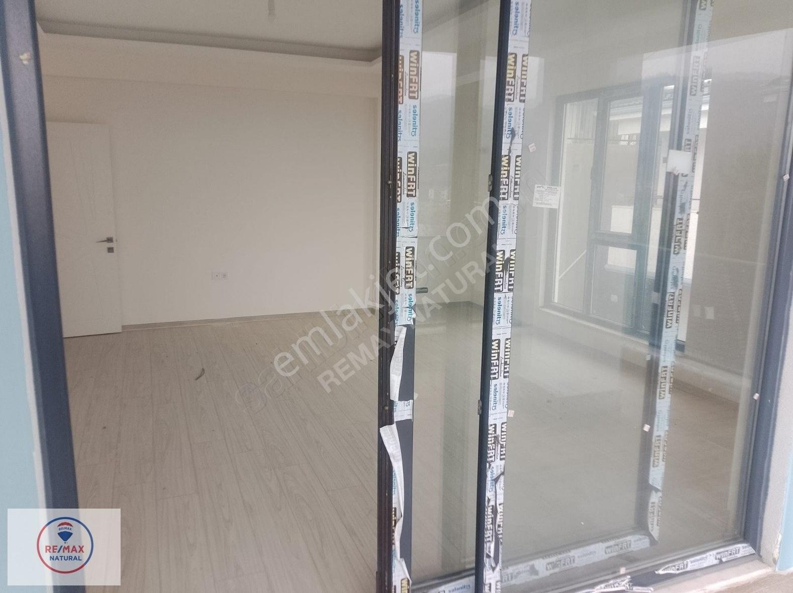 Remax Natural'den Gölcük Ulaşlı'da Deniz Manzaralı Satılık Villa - Görsel 14