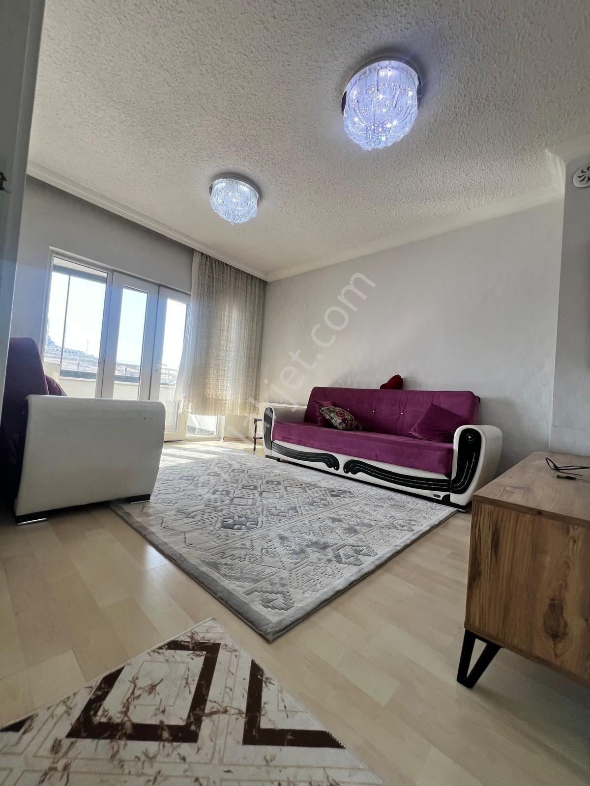 Mavi Gayrimenkulden Seyrantepe Fg Tokilerde Satılık Bakımlı 2+1 Daire