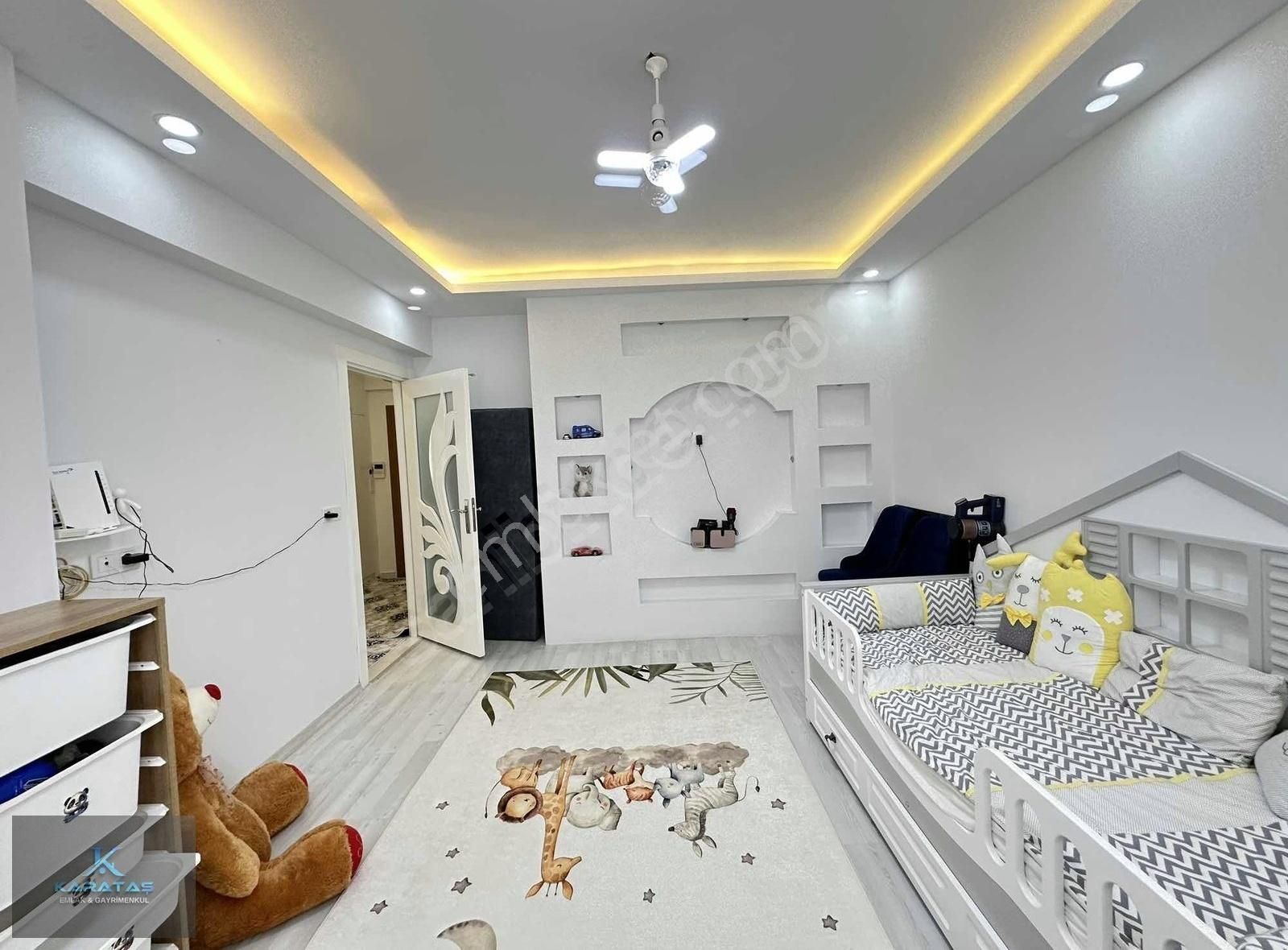 Kilis Kazım Karabekir Mahallesinde Satılık 2+1 Bakımlı Daire