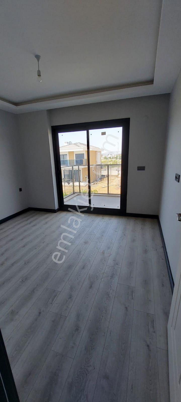 Kuşadası Davutlar 4 Oda 1 Salon Mustakil Villa - Görsel 24