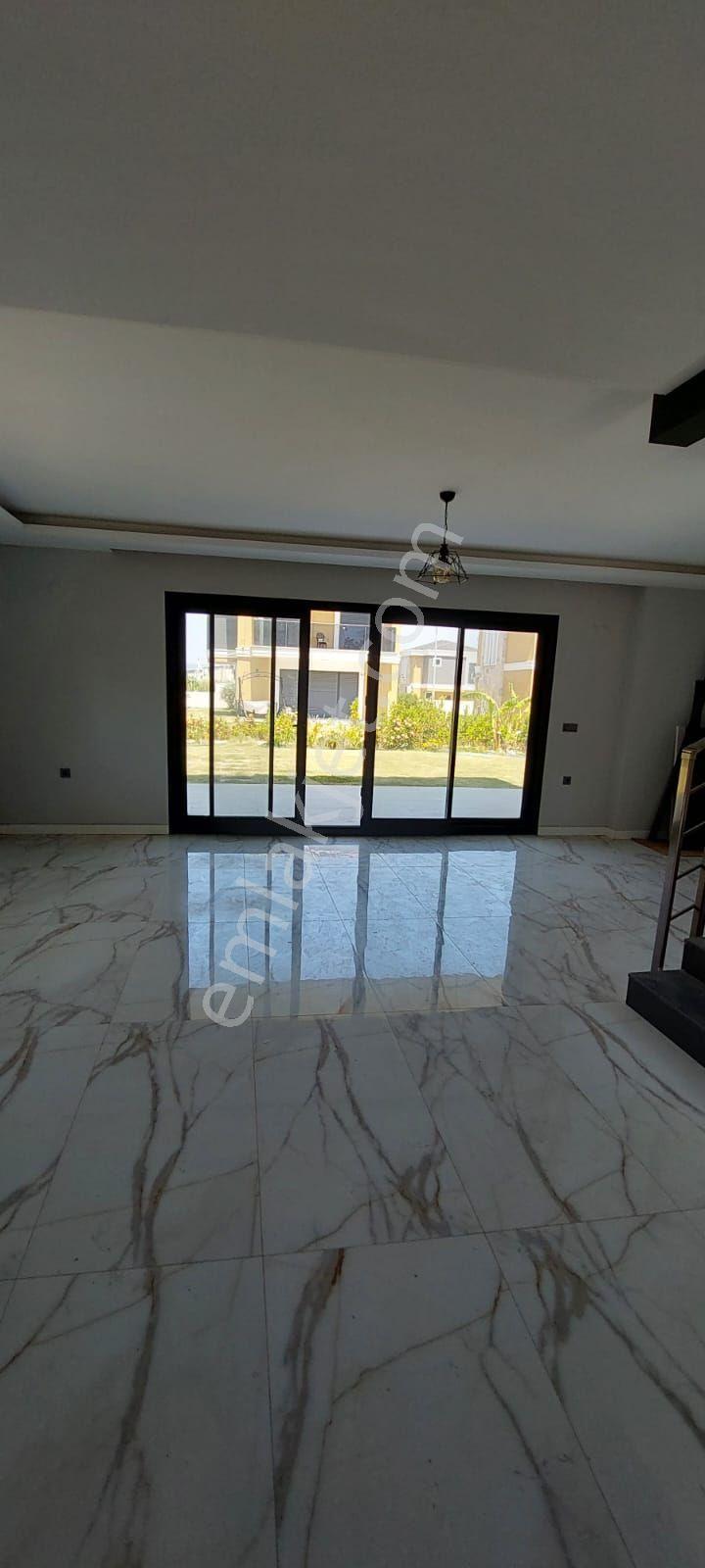 Kuşadası Davutlar 4 Oda 1 Salon Mustakil Villa - Görsel 30