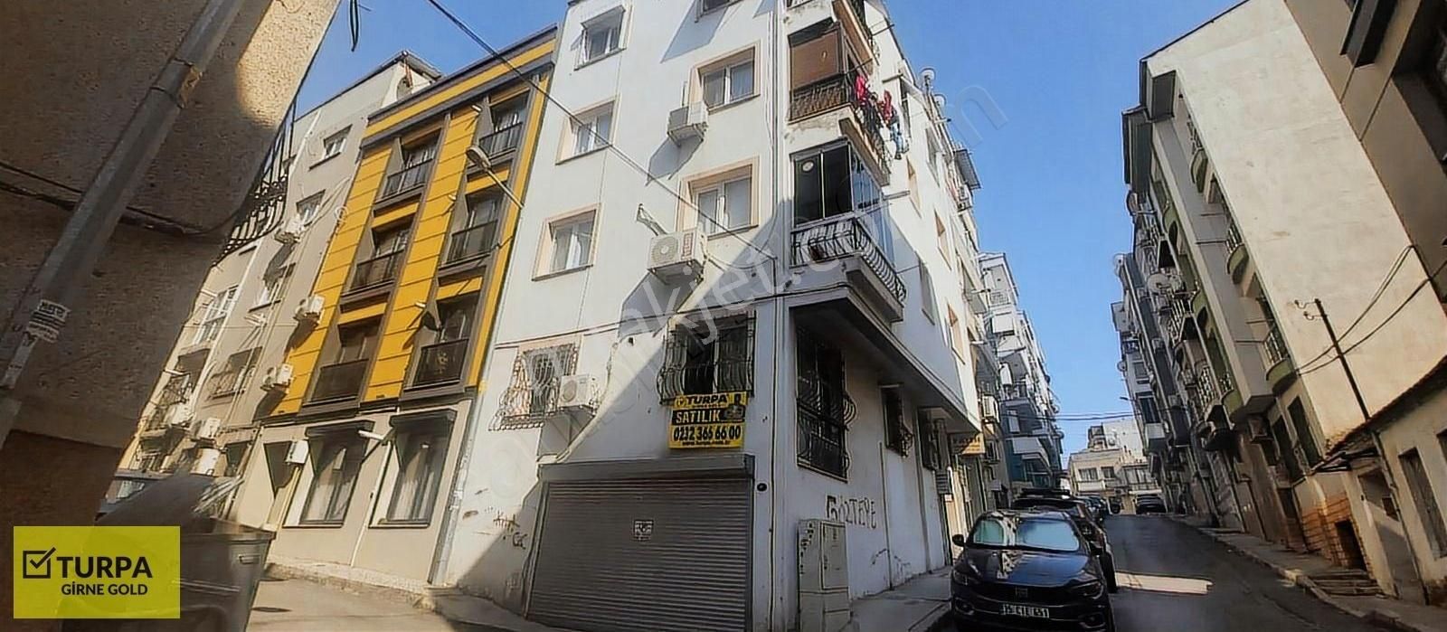 Konak Üçyol' Da 1.5+1 Satılık Daire