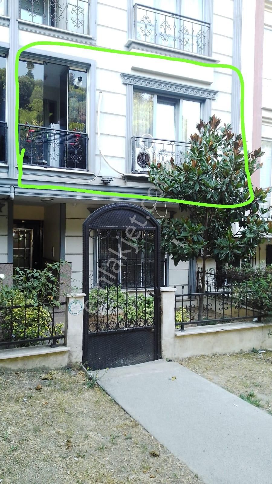 Kağıthane Çeliktepe Şık Binada Bakımlı Kot 1.de 2+1 Daire