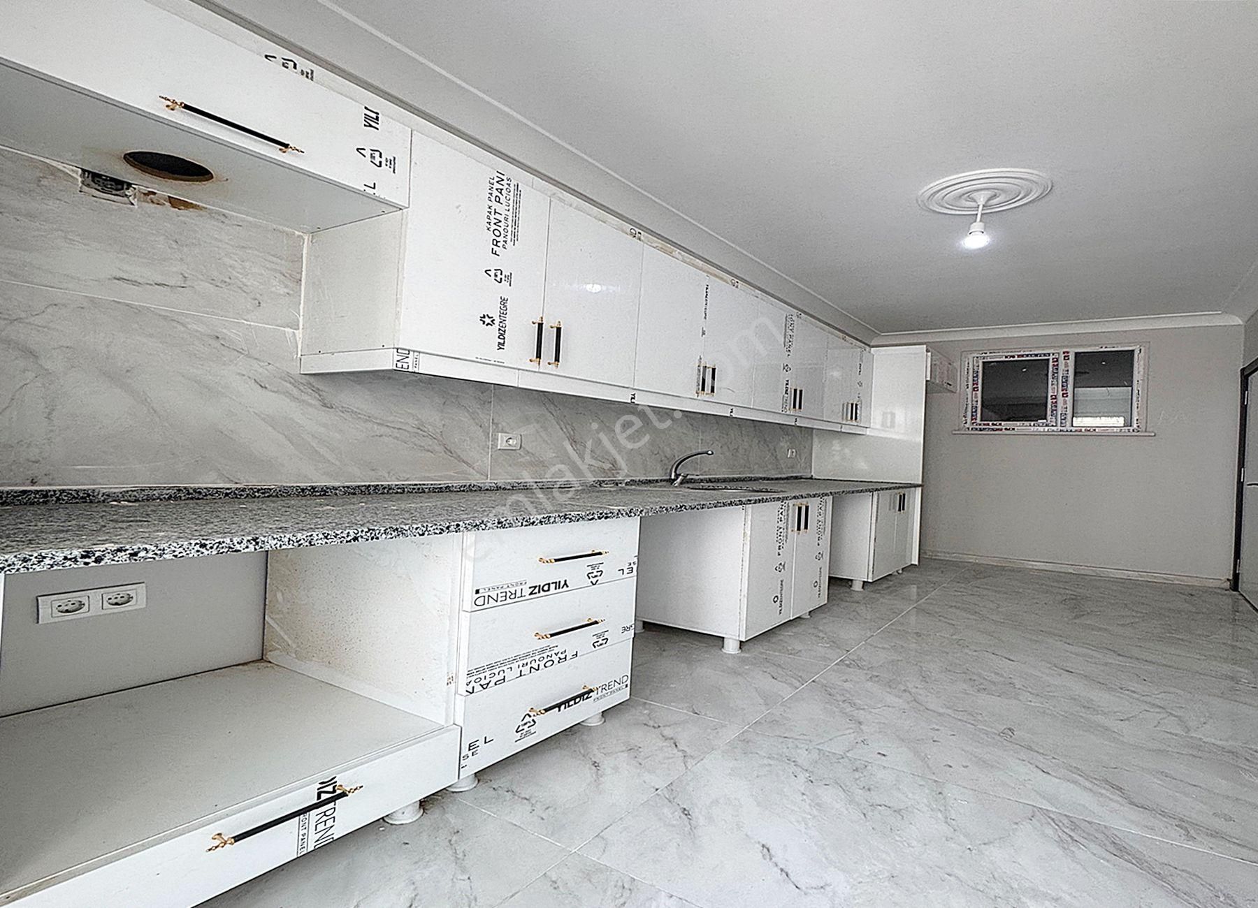 İnşaat Firmasın'dan Metrobüsün Dibinde Sıfır 2+1 B.katı Daire - Görsel 14